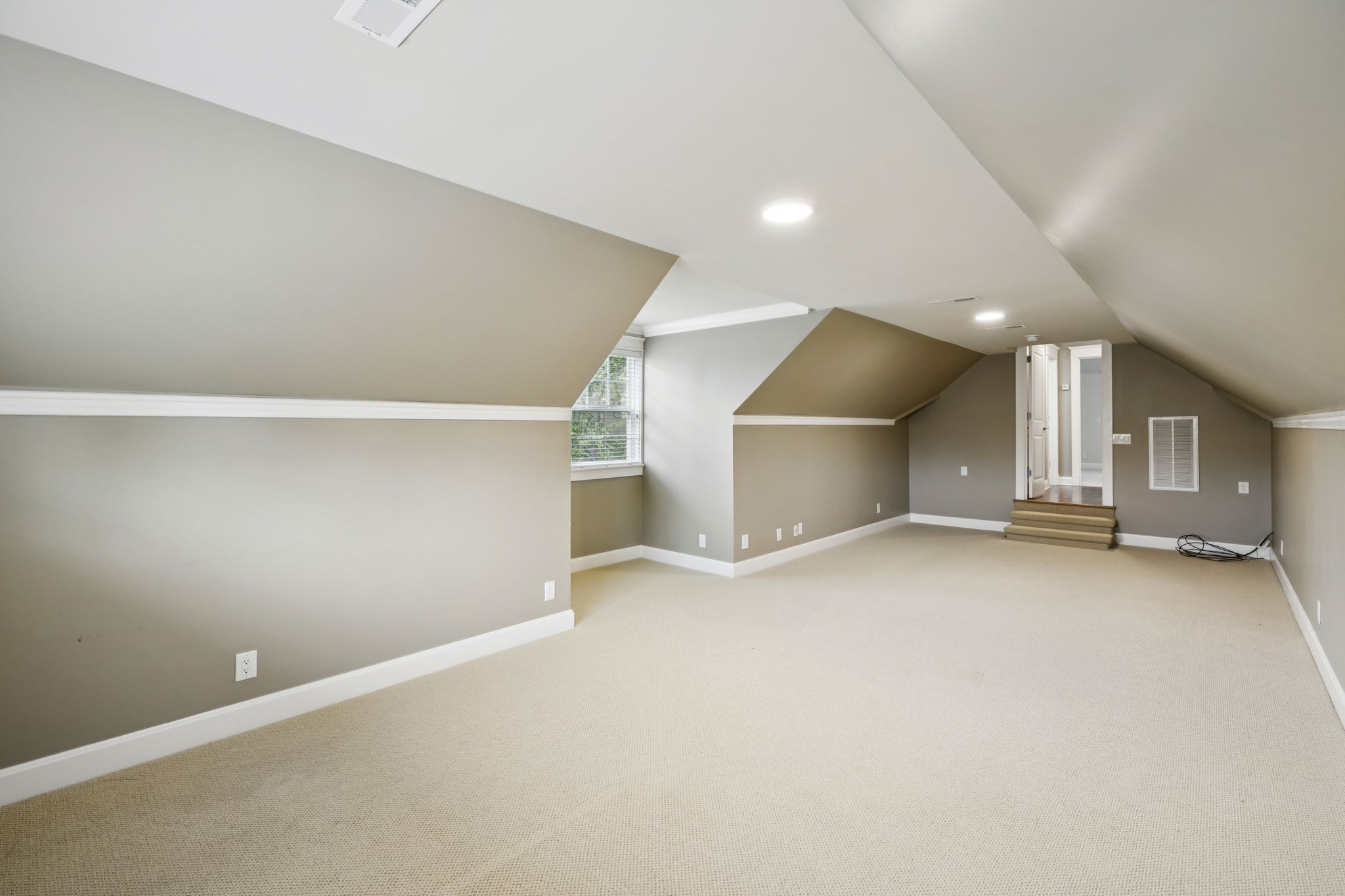 286 Keswick Grove Ln