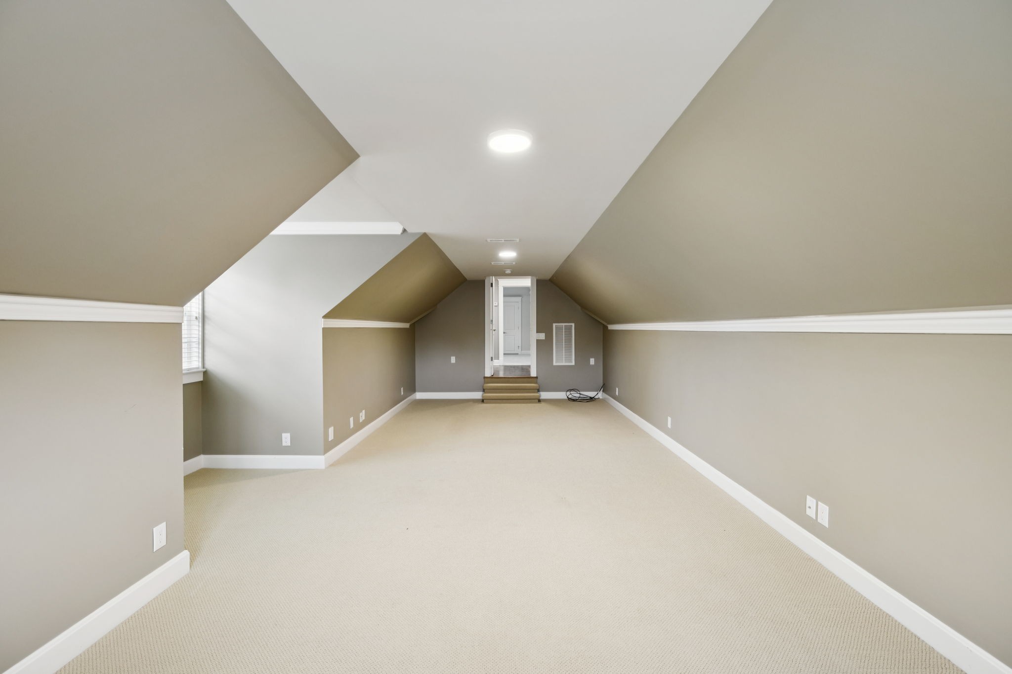 286 Keswick Grove Ln