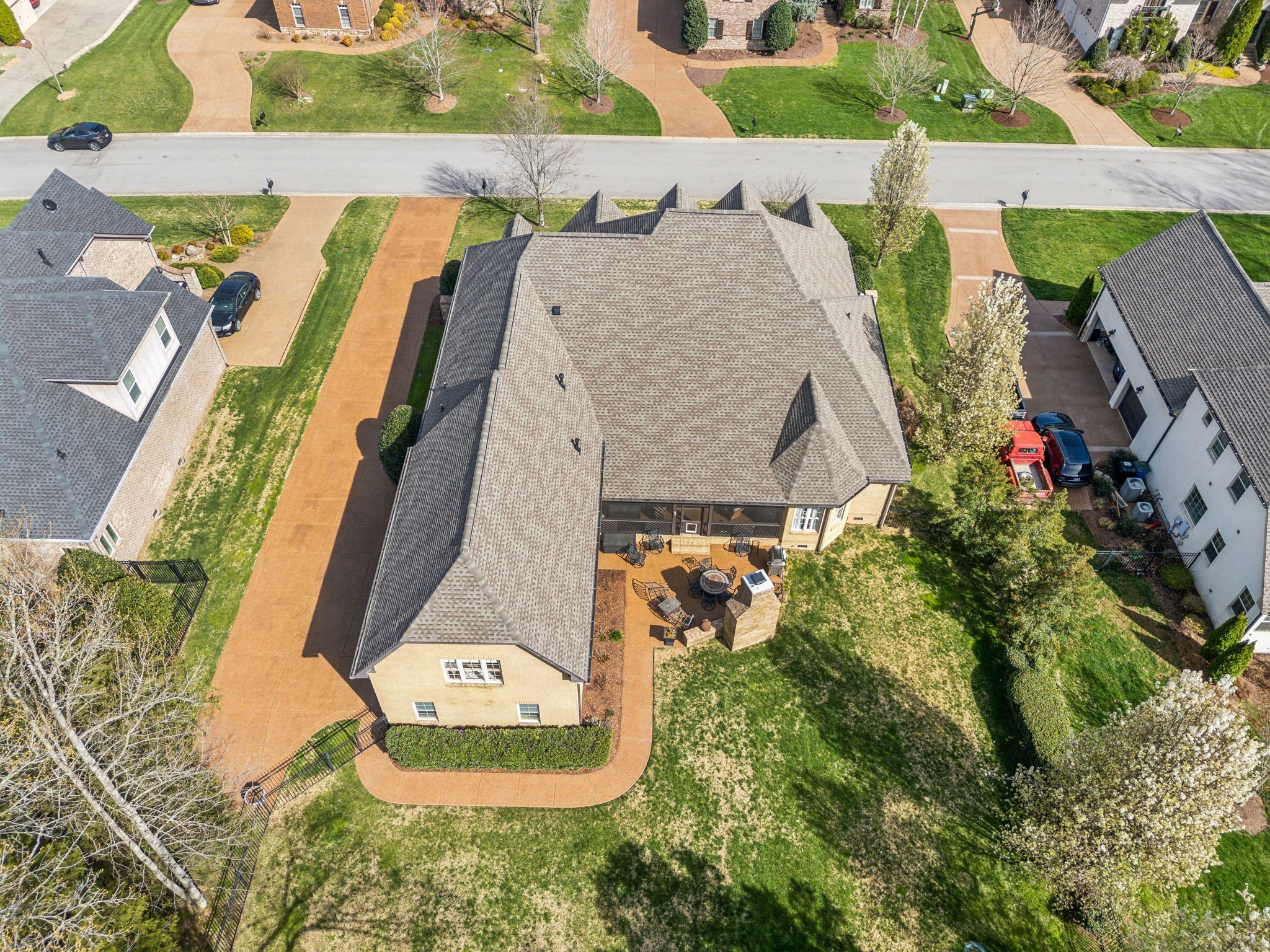 1194 Meadow Bridge Ln