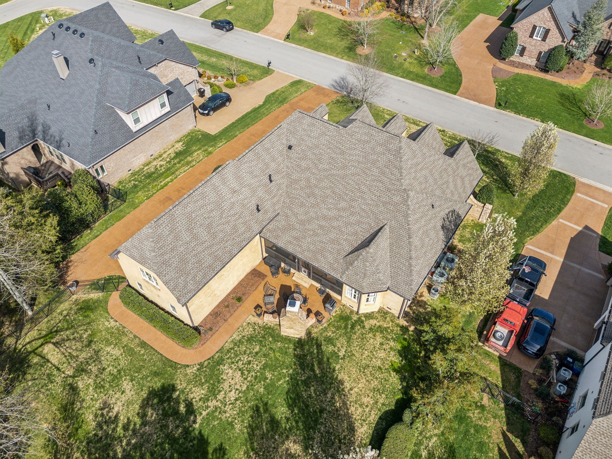 1194 Meadow Bridge Ln