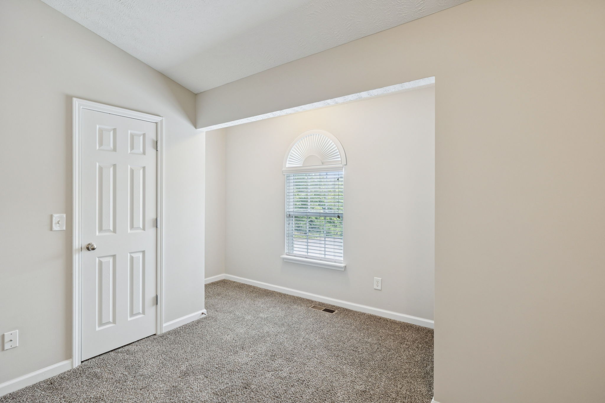 2120 Lebanon Pike Unit: 71