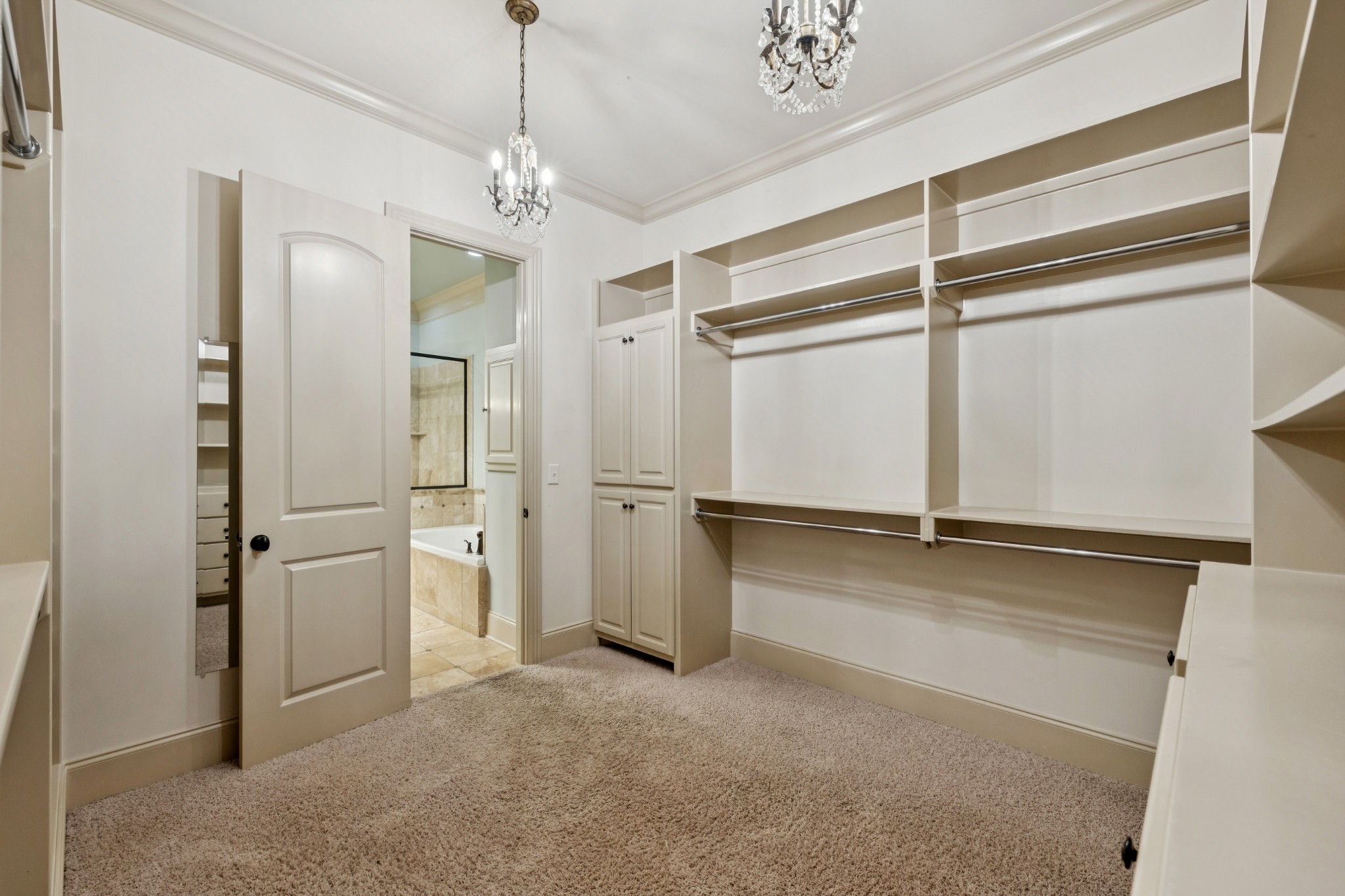 2021B Overhill Dr