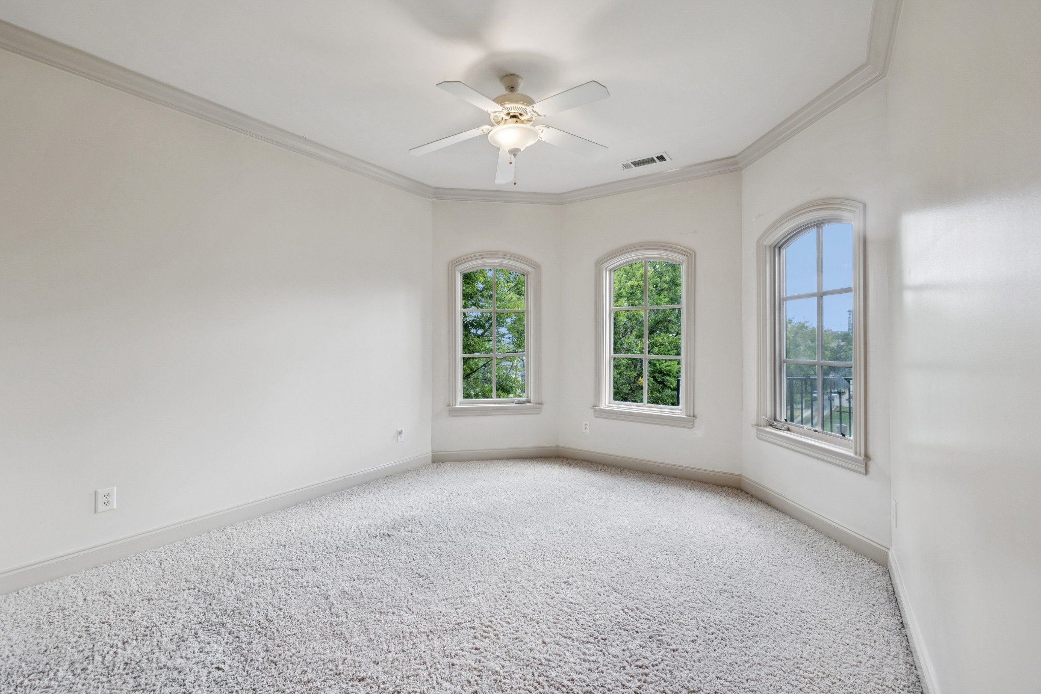 2021B Overhill Dr
