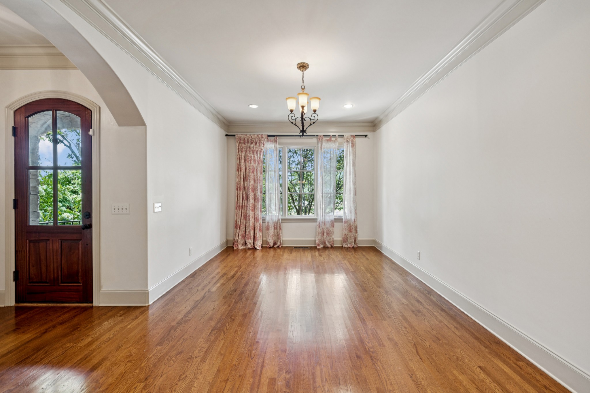 2021B Overhill Dr