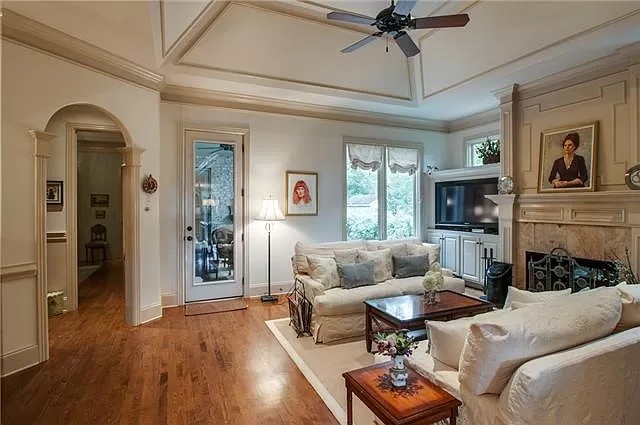 2021B Overhill Dr