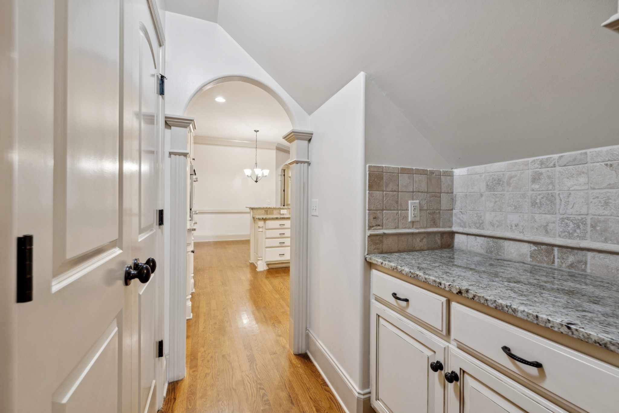 2021B Overhill Dr
