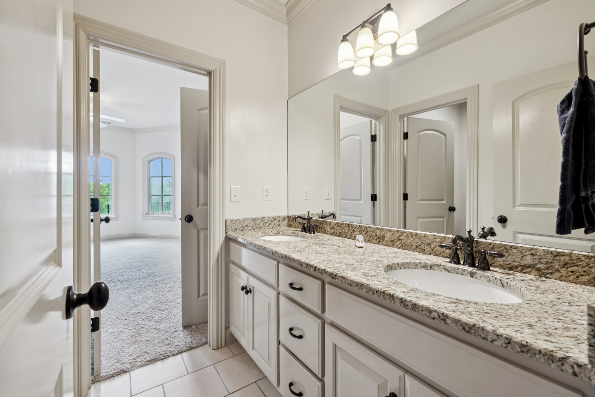 2021B Overhill Dr