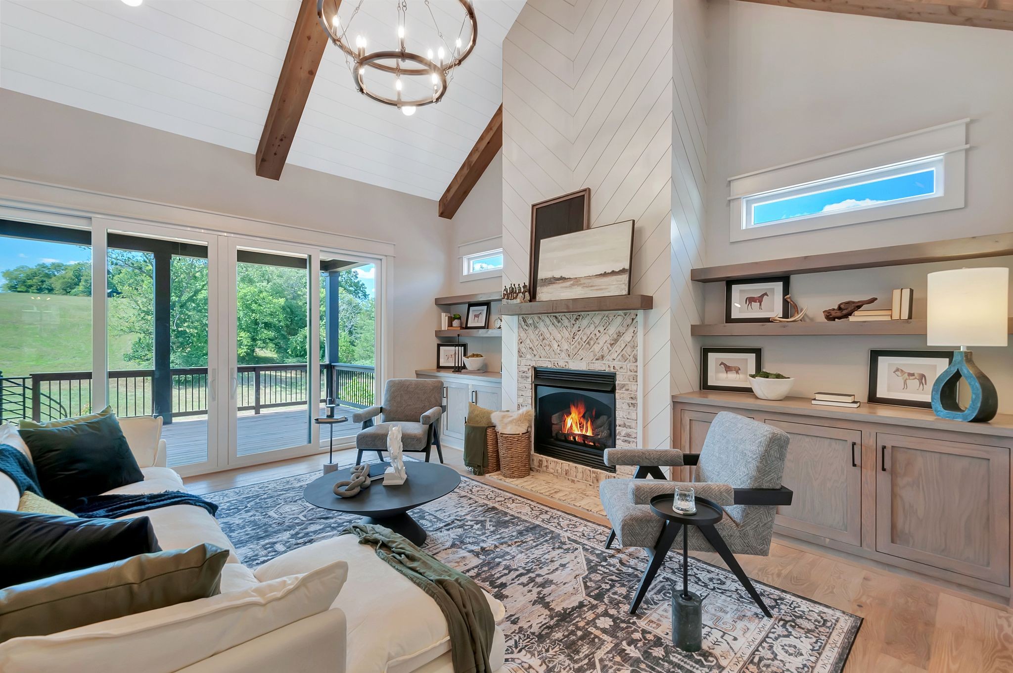 343 Circuit Rd