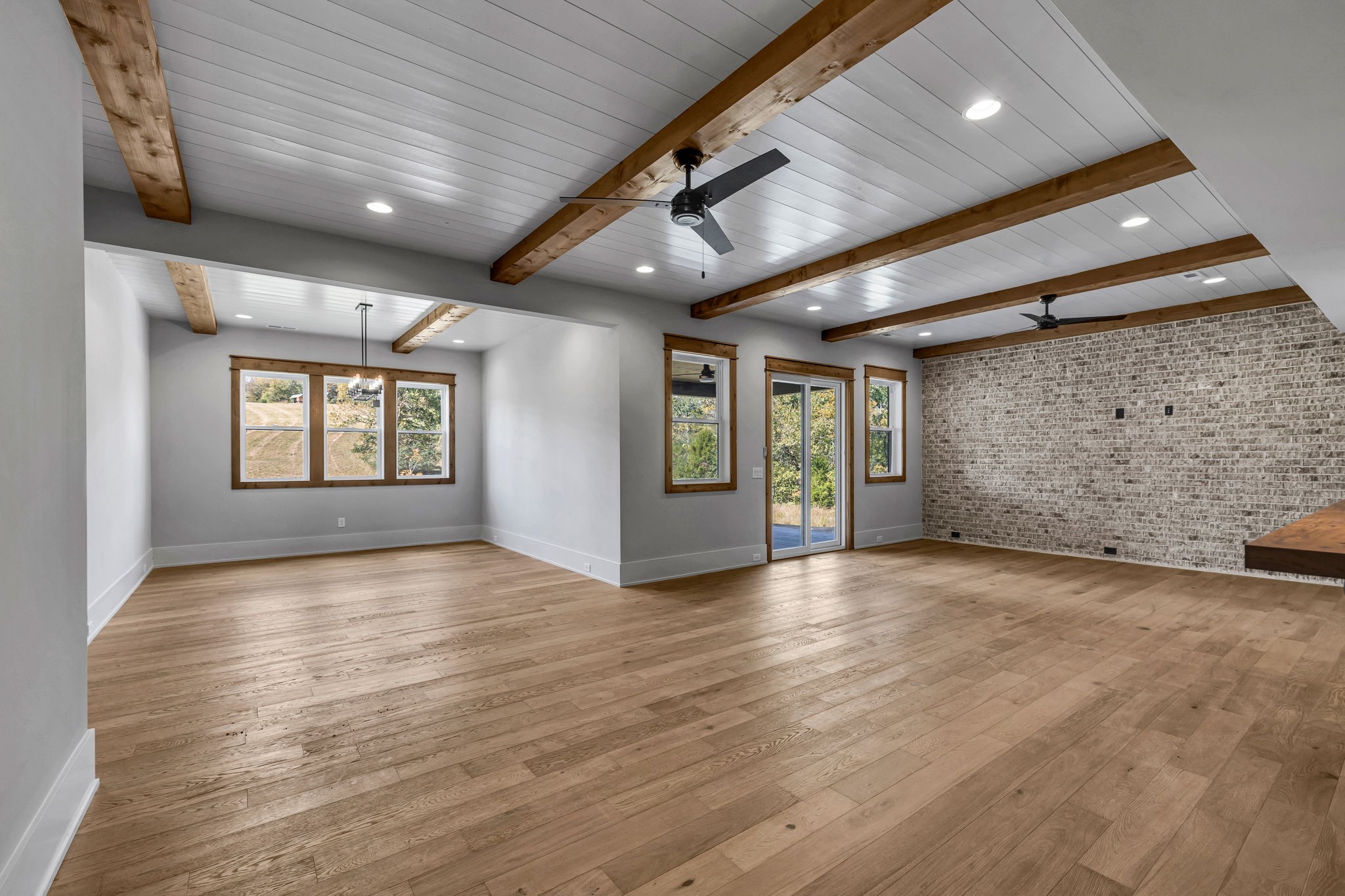 343 Circuit Rd