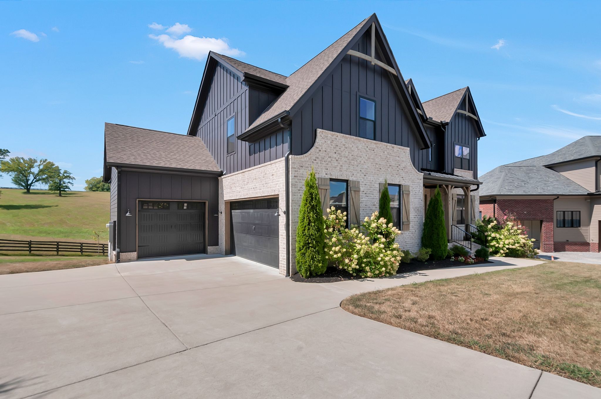343 Circuit Rd