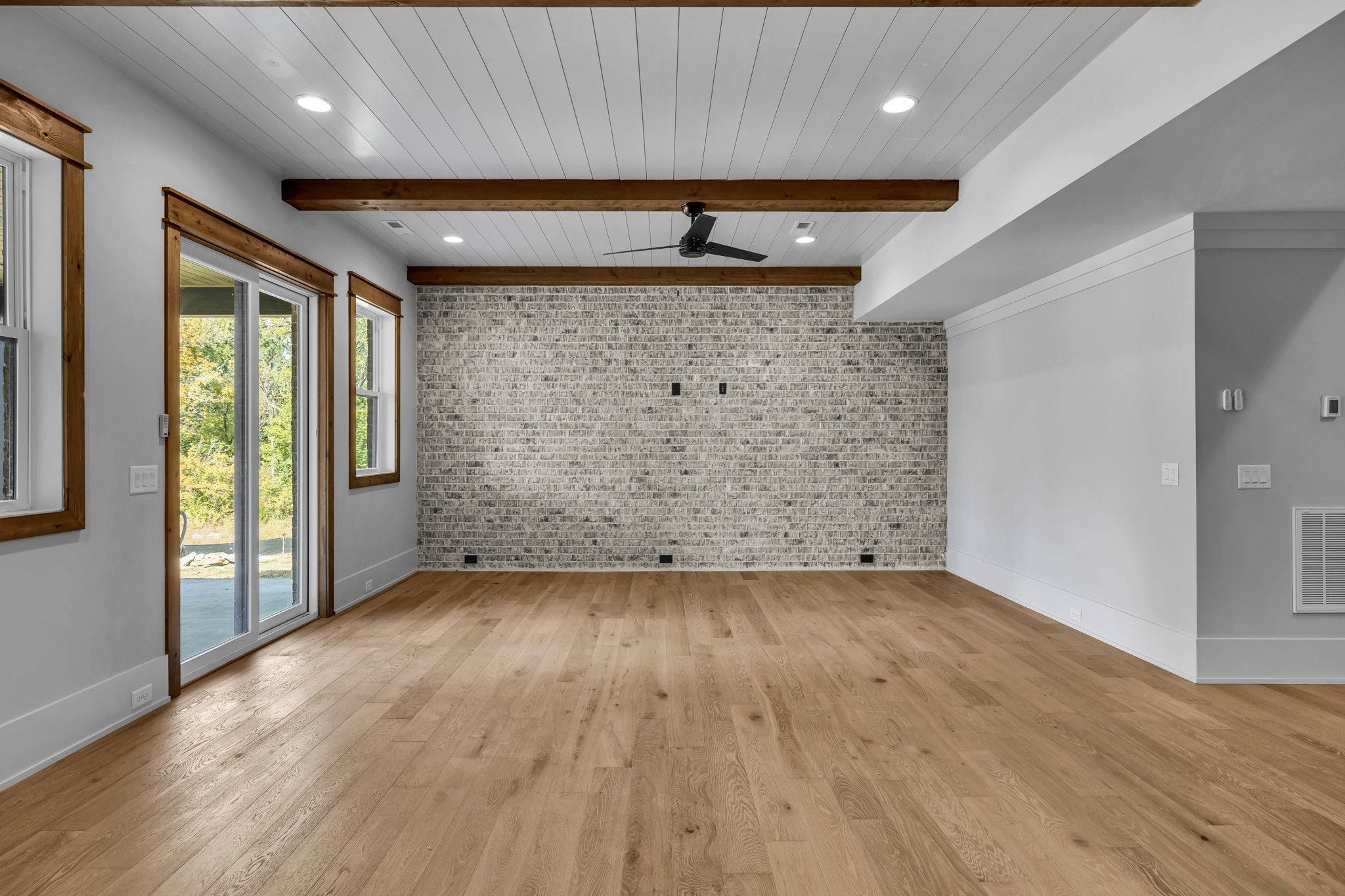 343 Circuit Rd