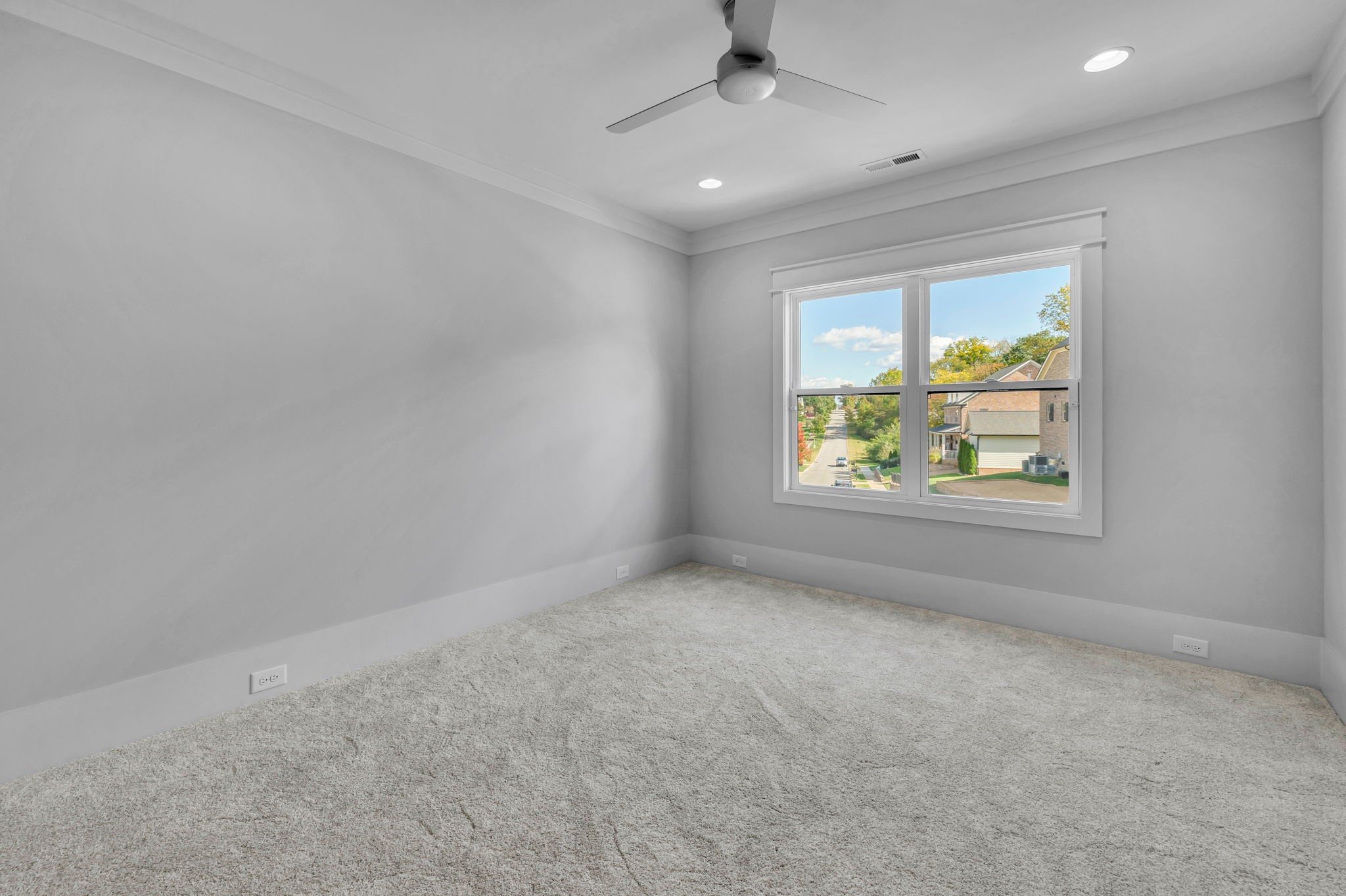 343 Circuit Rd
