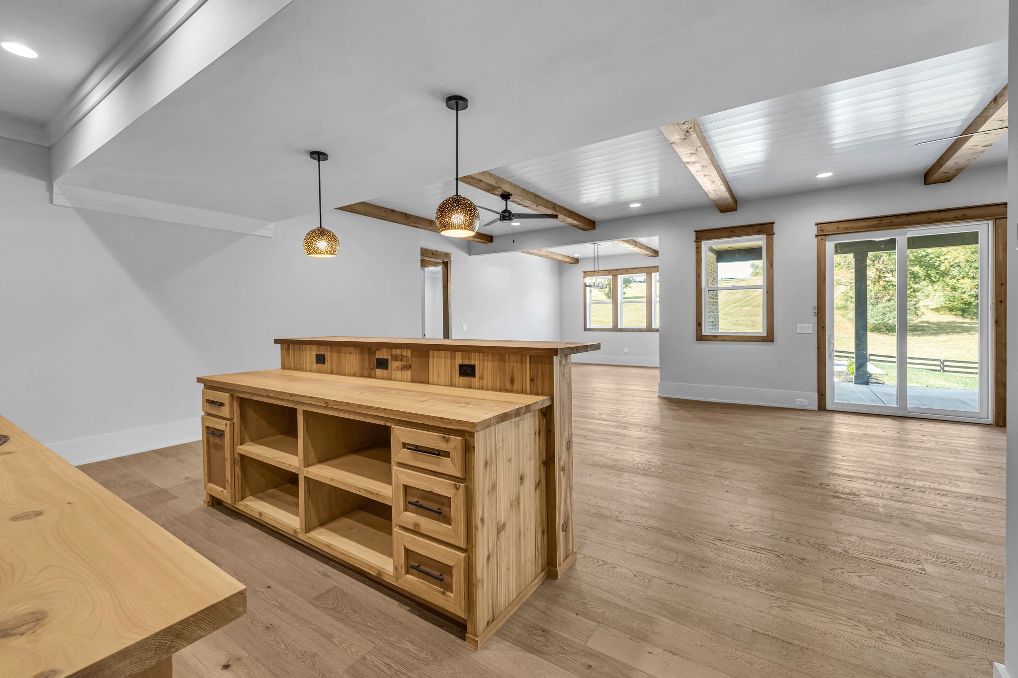343 Circuit Rd