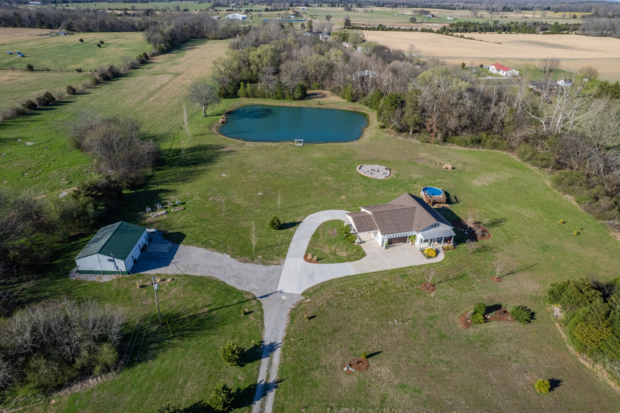 1616 Old Berlin Rd