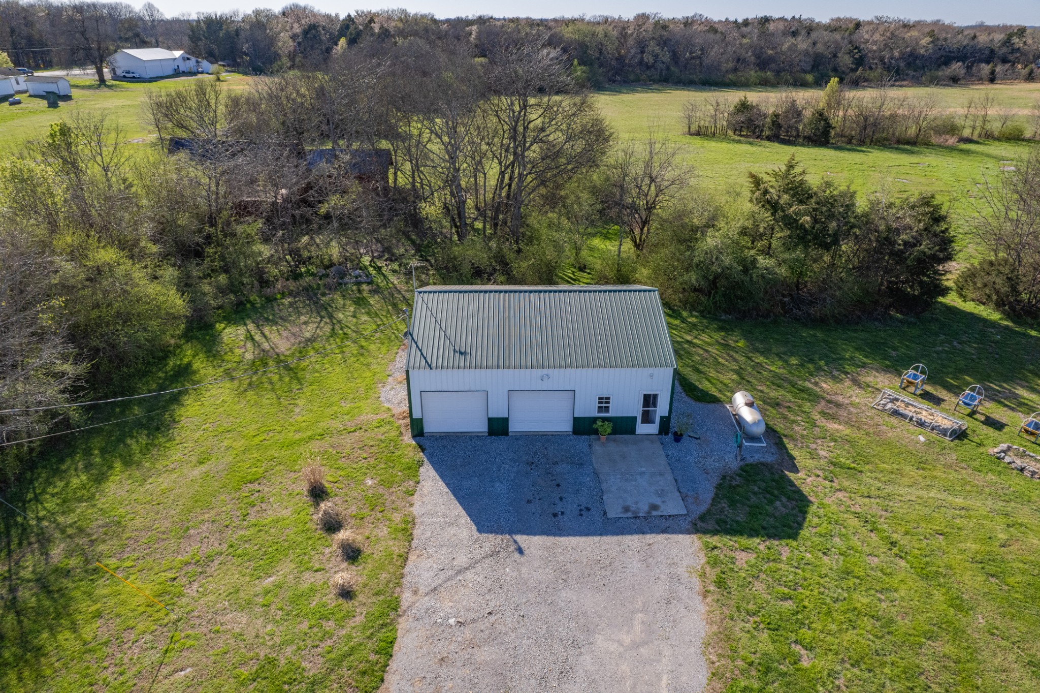 1616 Old Berlin Rd