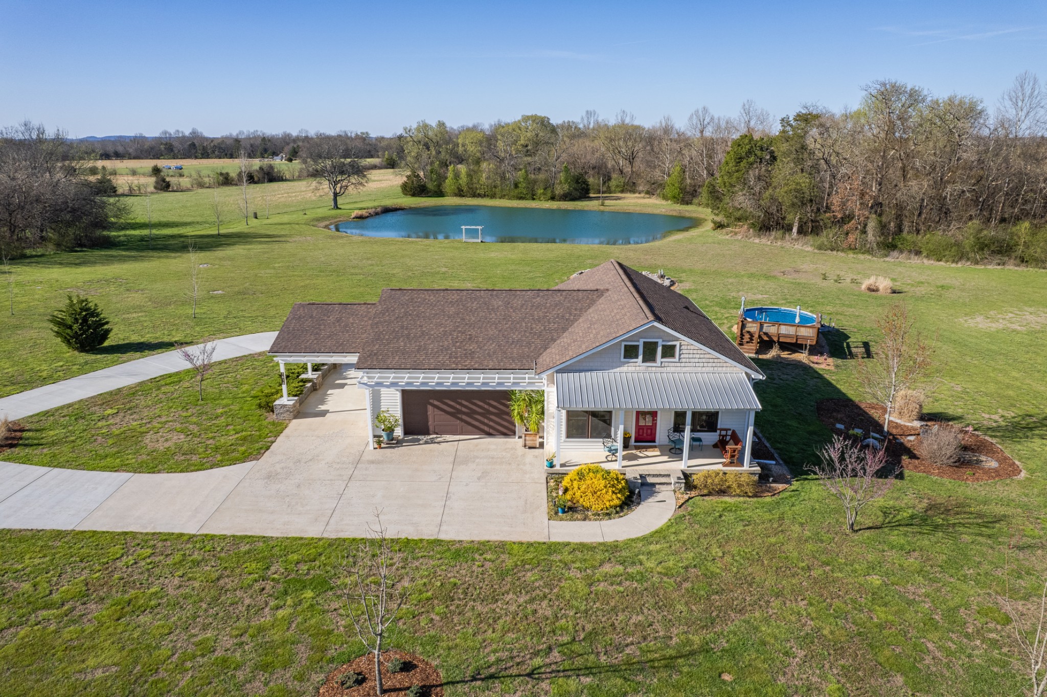 1616 Old Berlin Rd