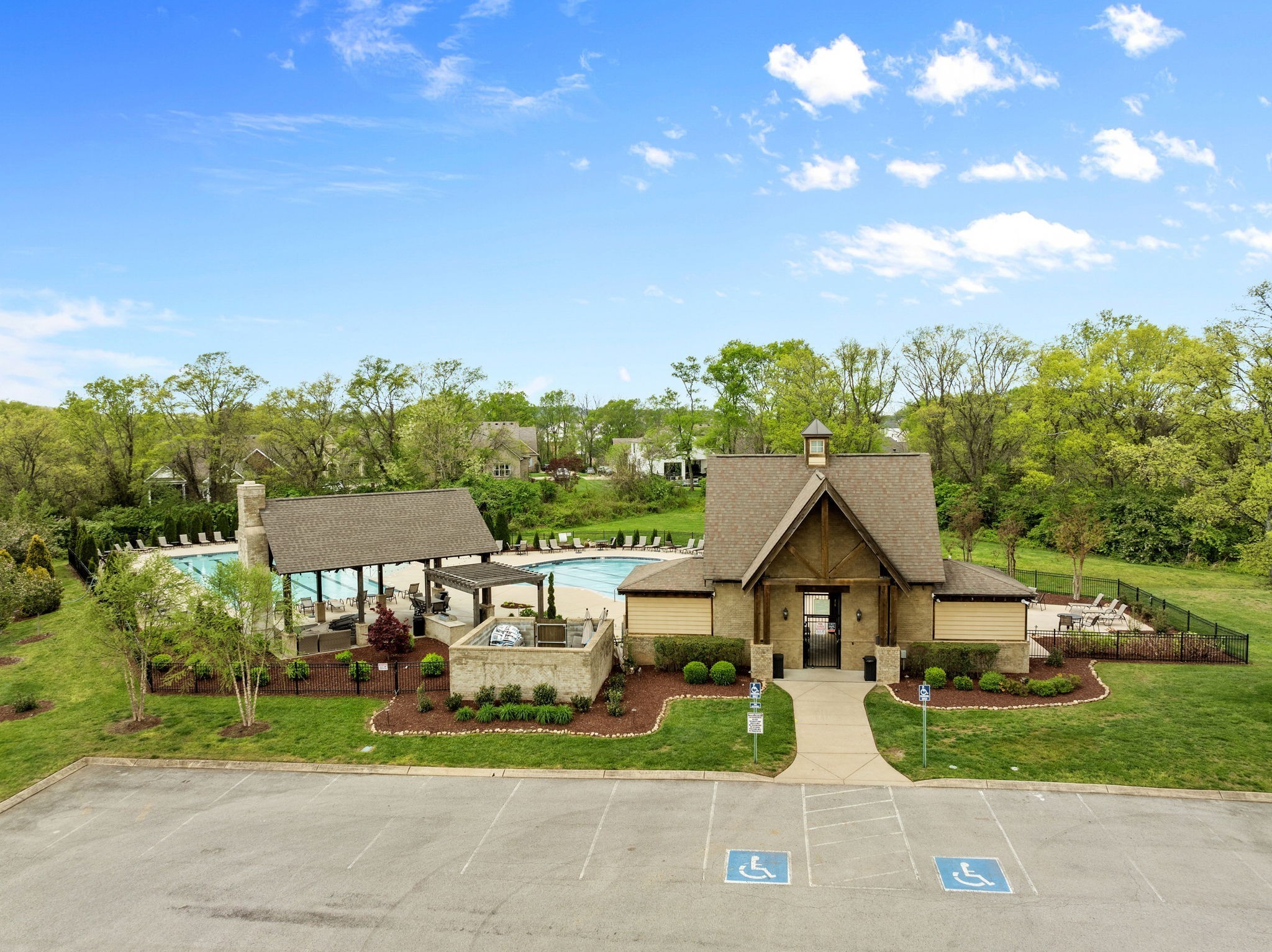 2505 Upper Hollow Rd