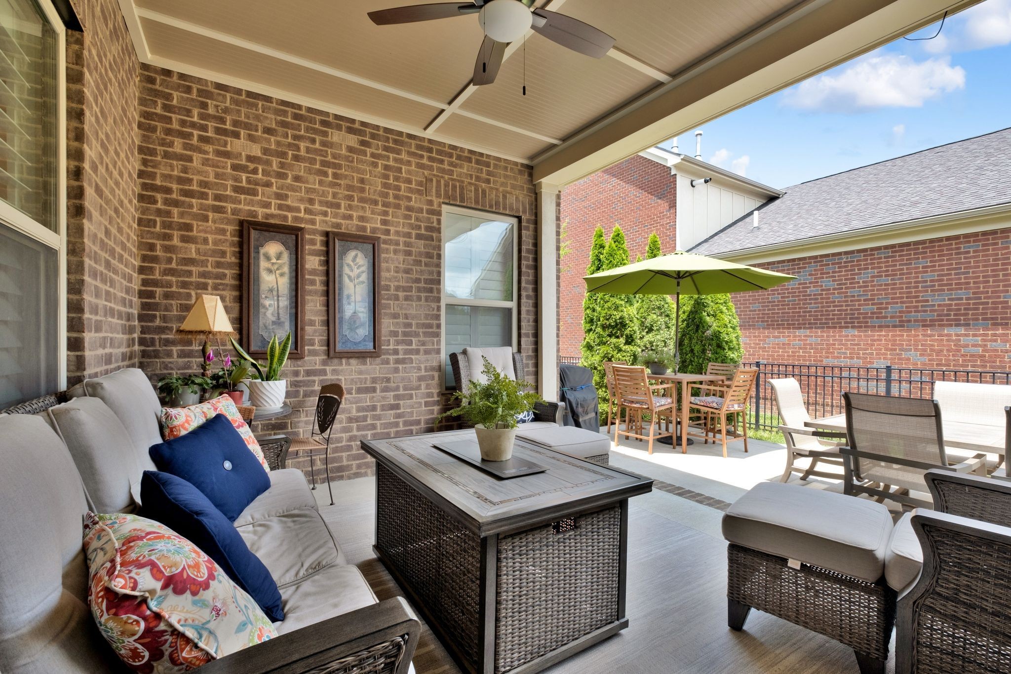 2505 Upper Hollow Rd