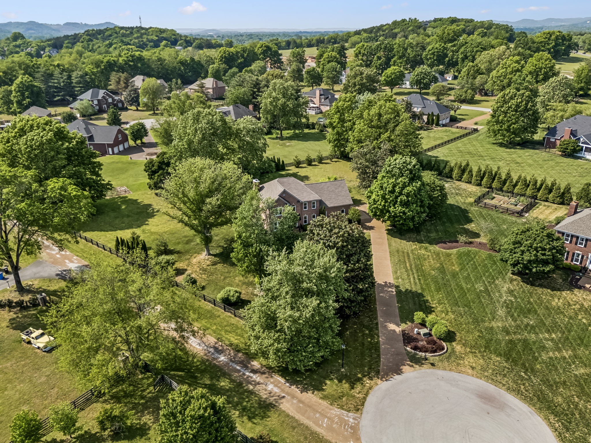 2430 Douglass Glen Ln