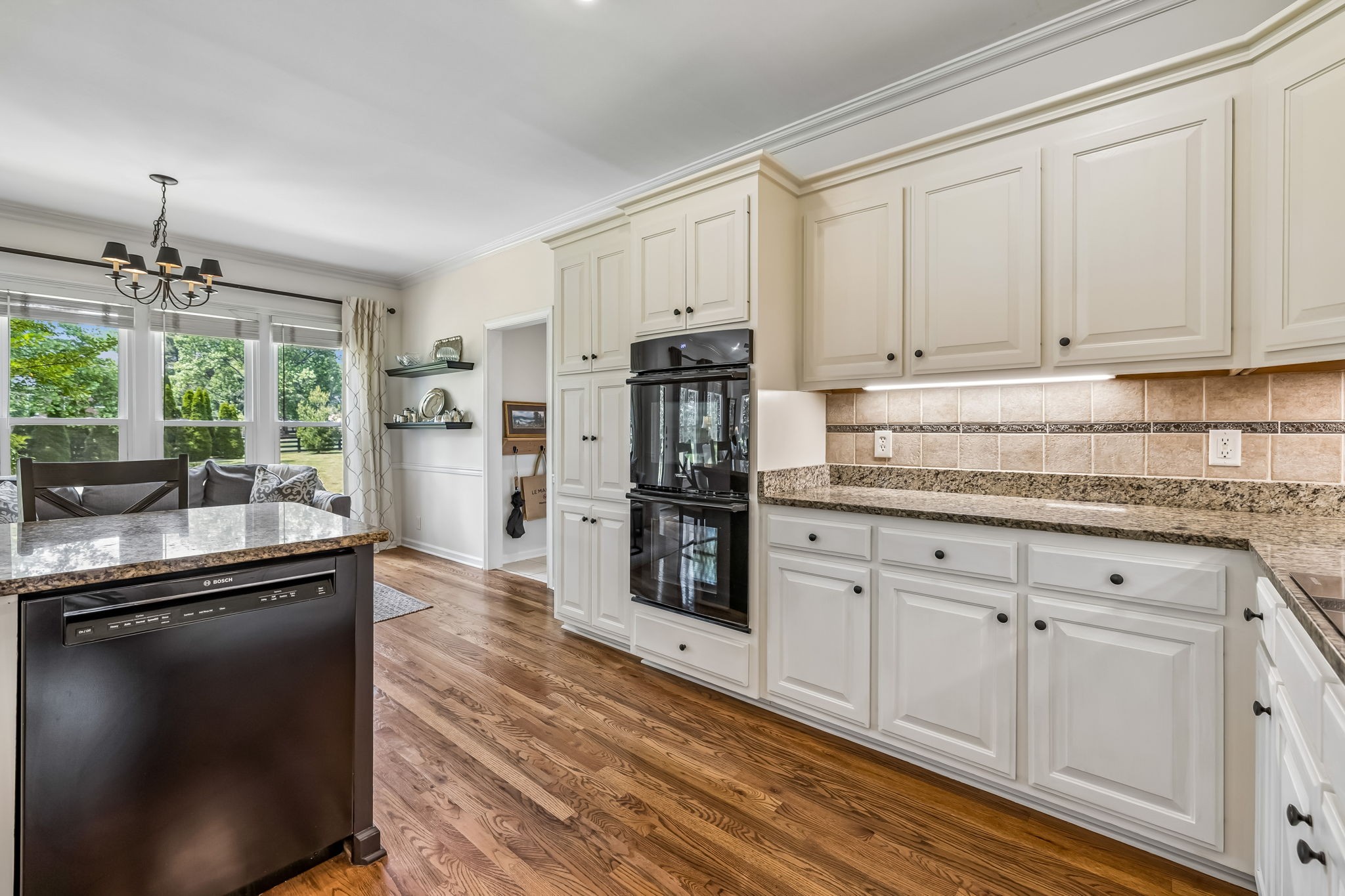 2430 Douglass Glen Ln
