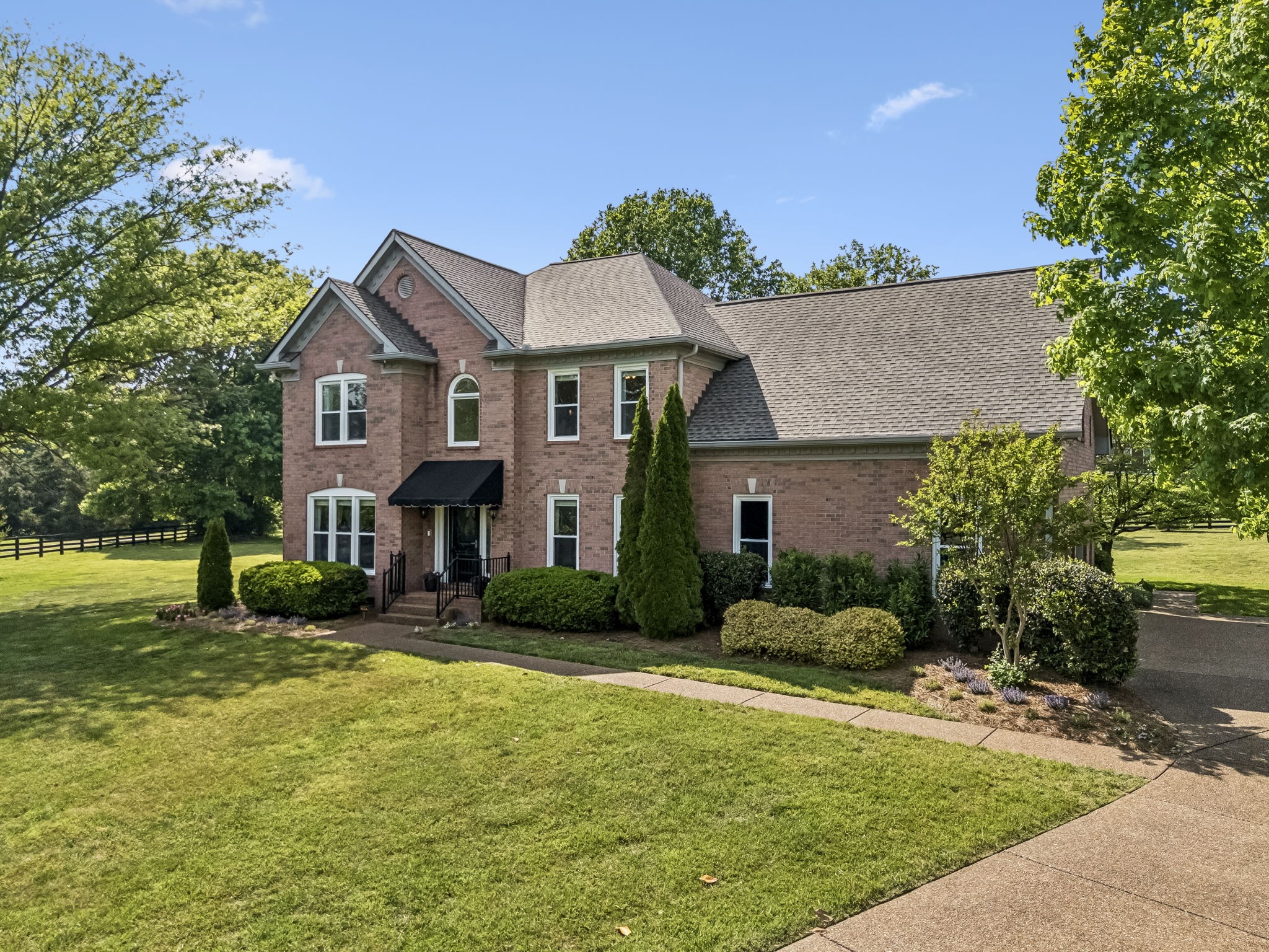 2430 Douglass Glen Ln