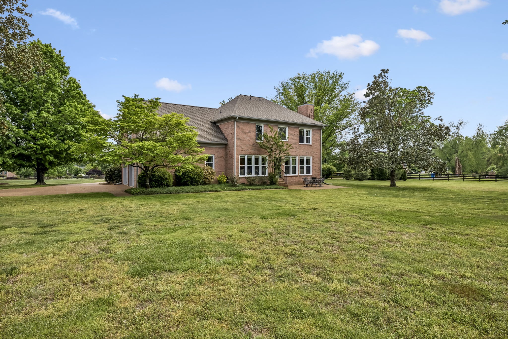 2430 Douglass Glen Ln