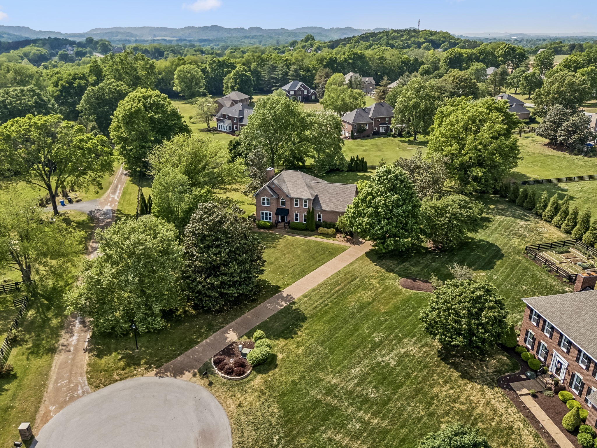 2430 Douglass Glen Ln