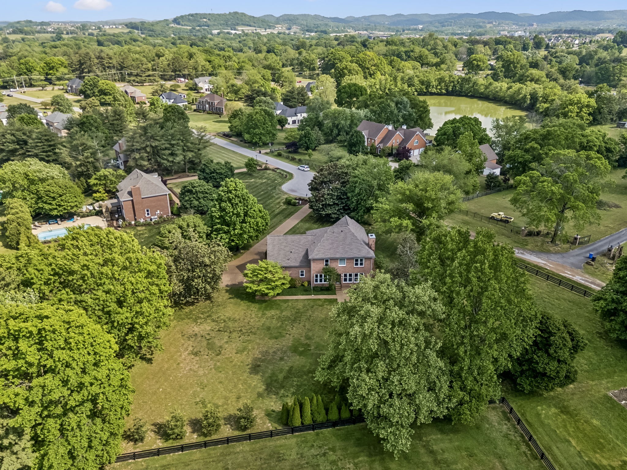 2430 Douglass Glen Ln