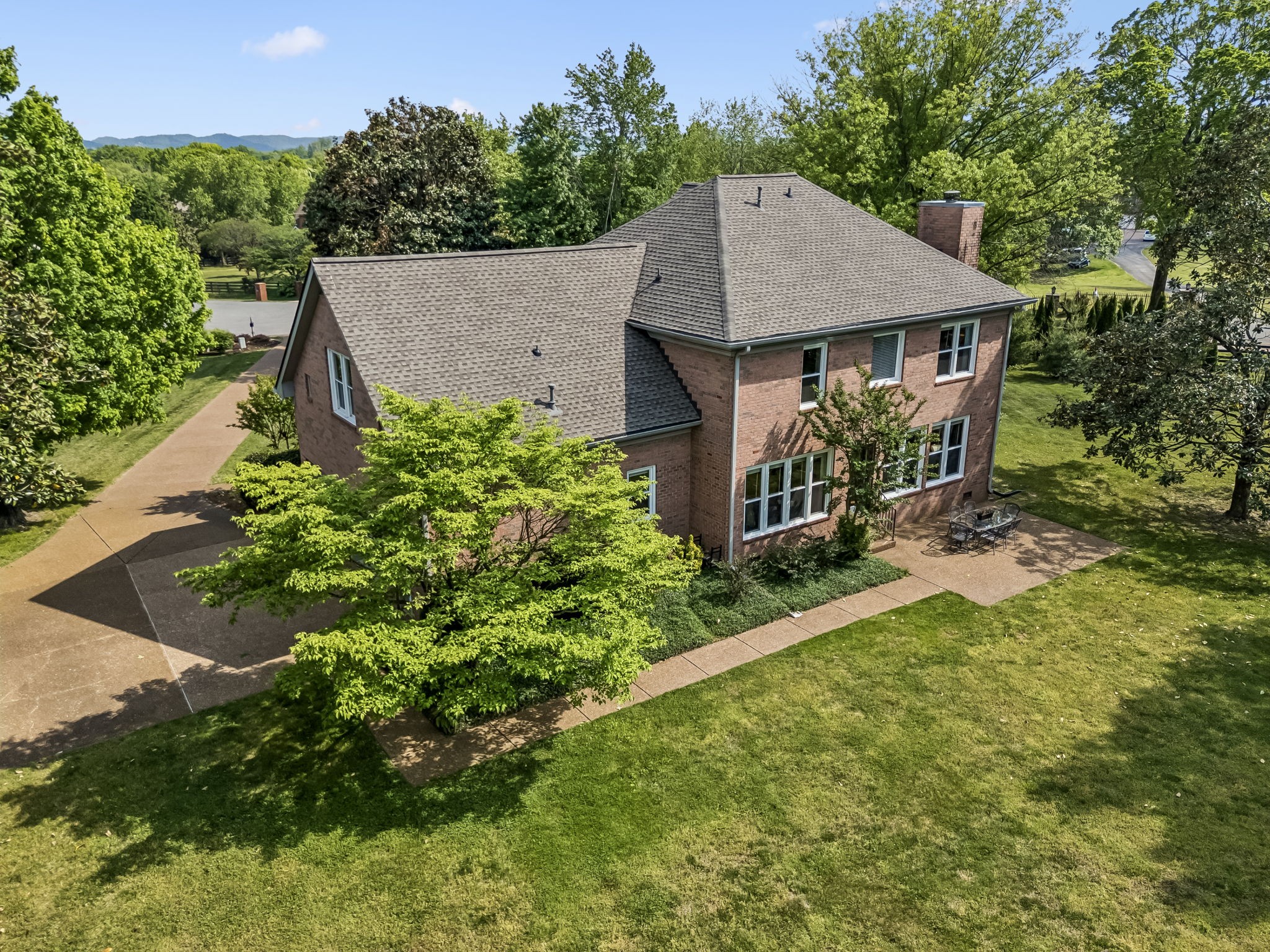 2430 Douglass Glen Ln