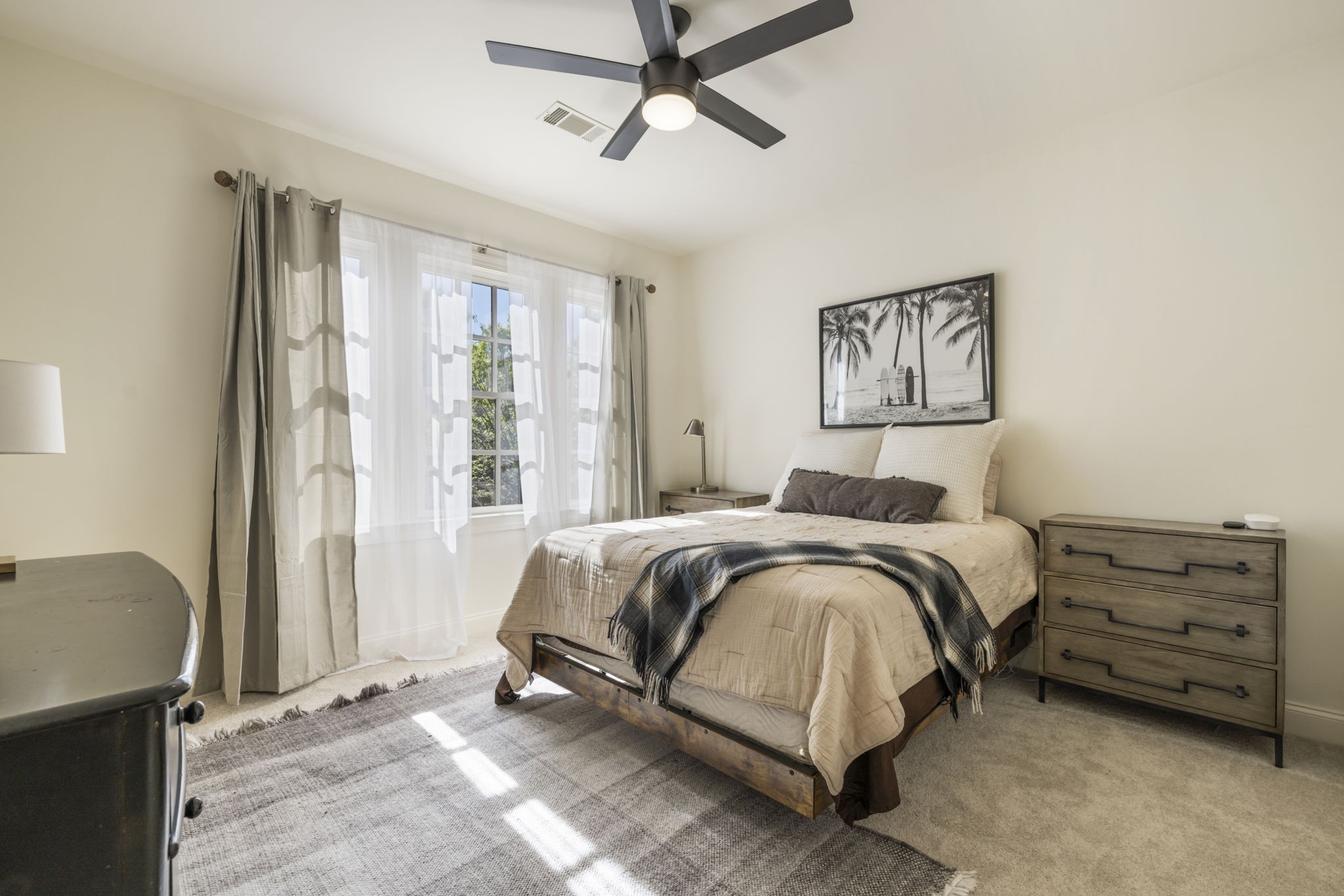 424 Wild Elm St