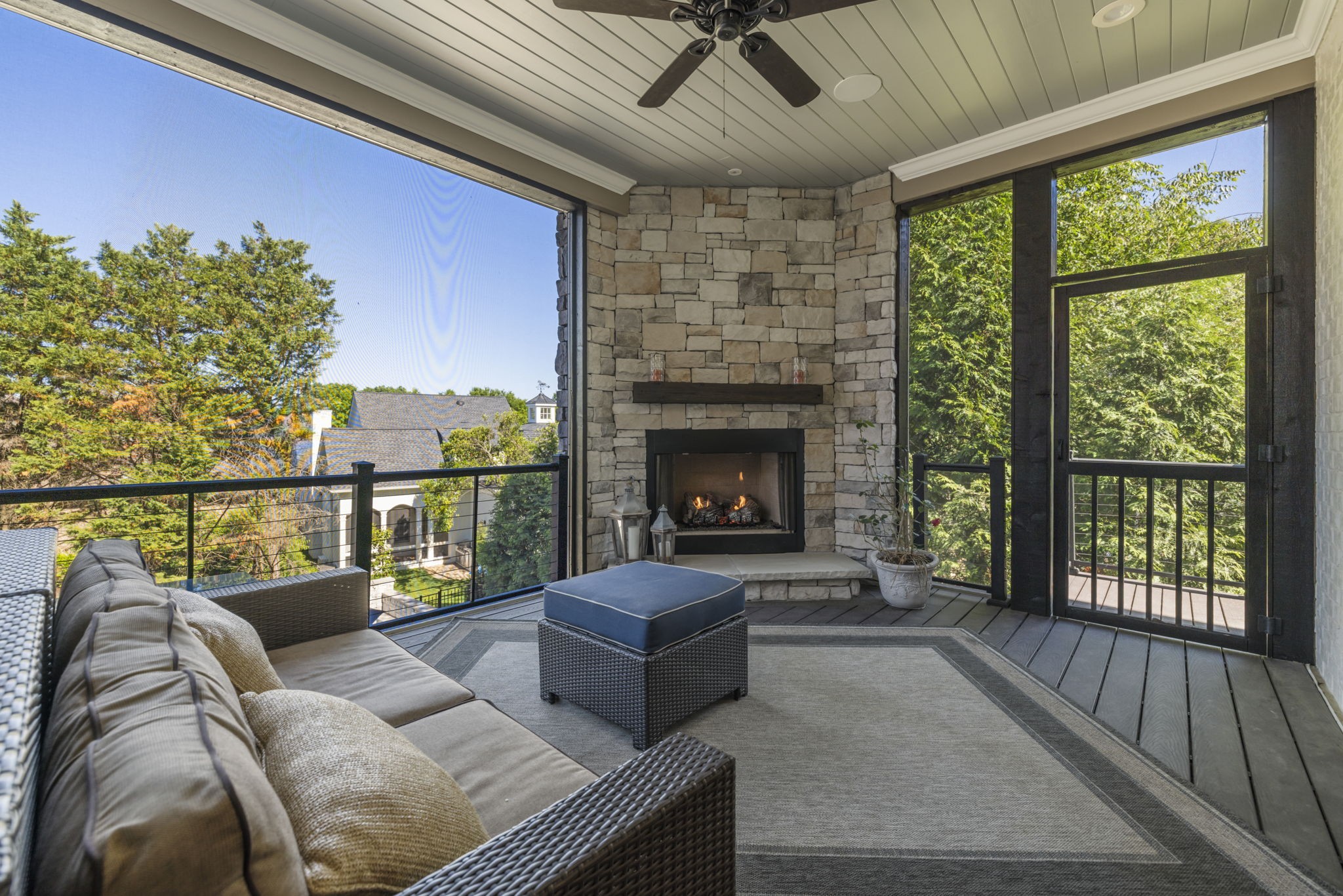 424 Wild Elm St