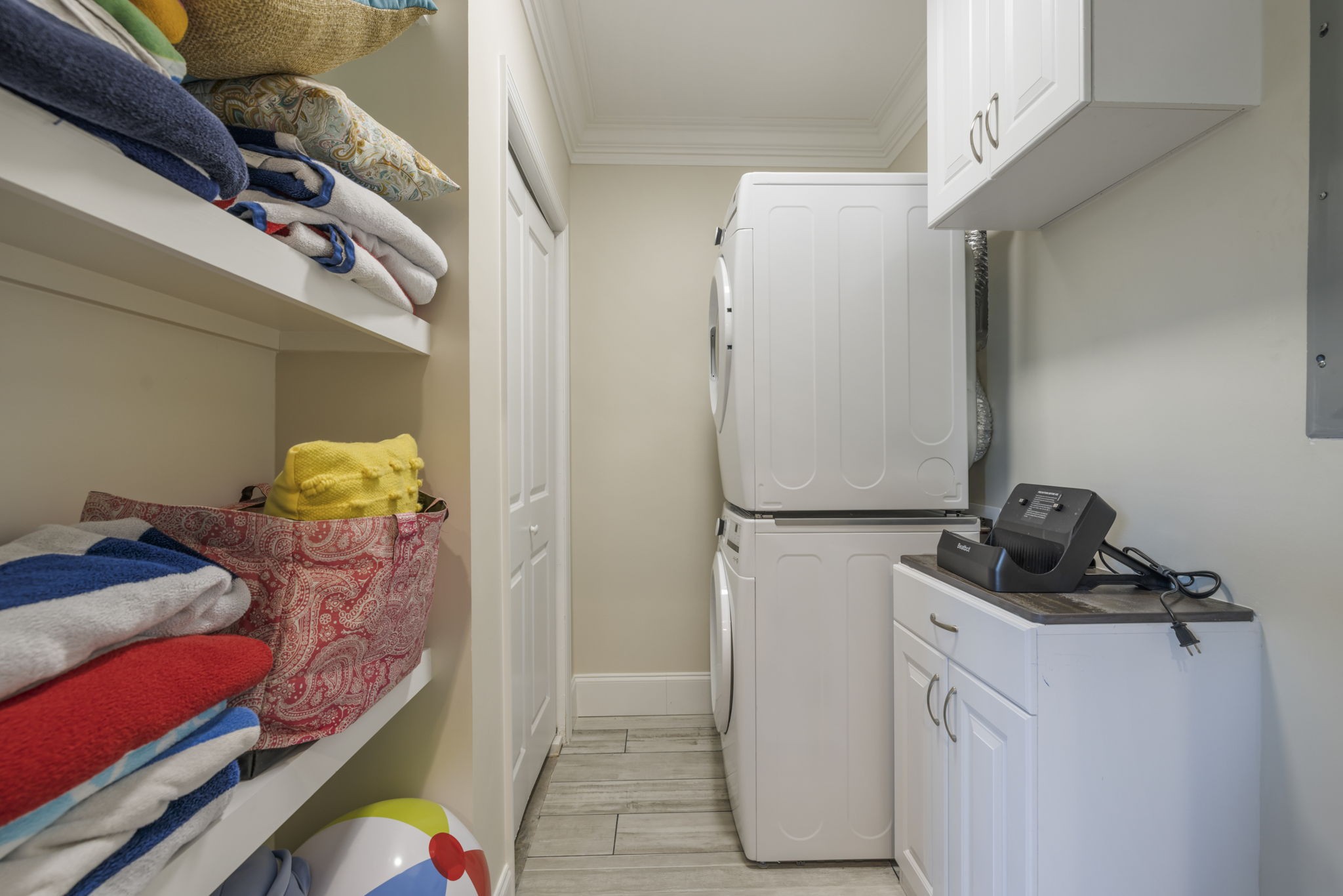 424 Wild Elm St
