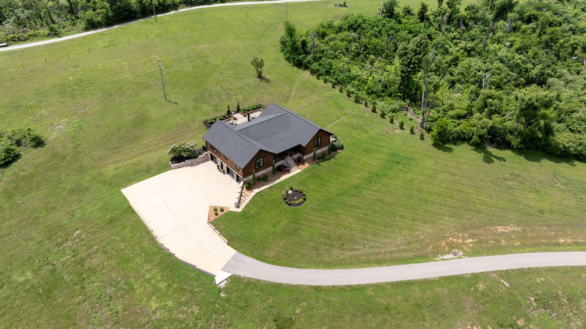 1782 Blackburn Ln