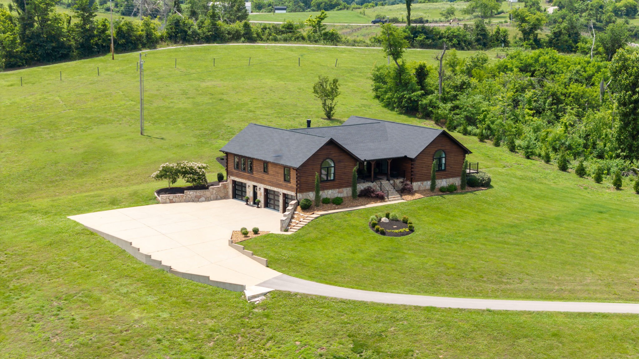 1782 Blackburn Ln
