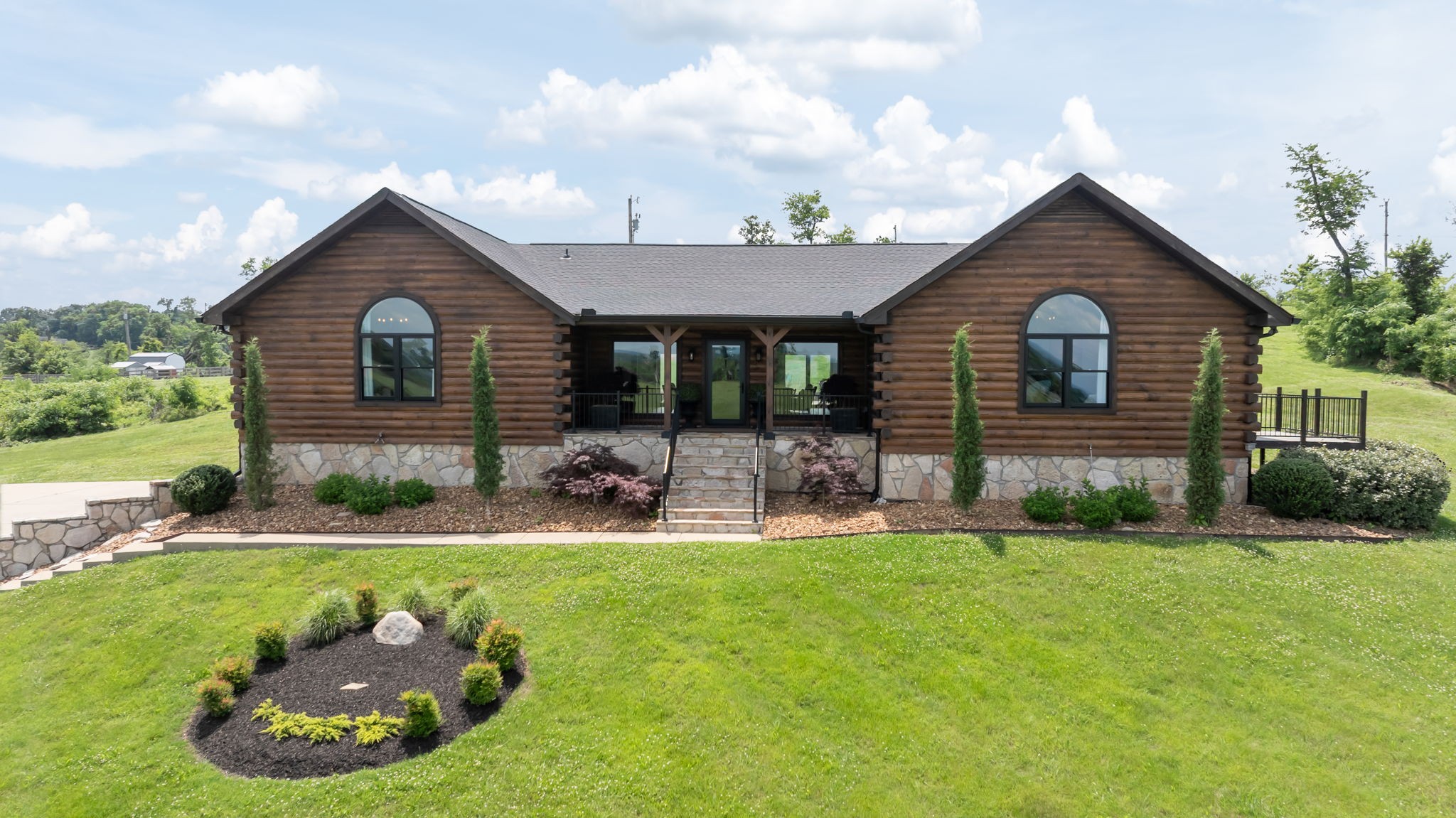 1782 Blackburn Ln
