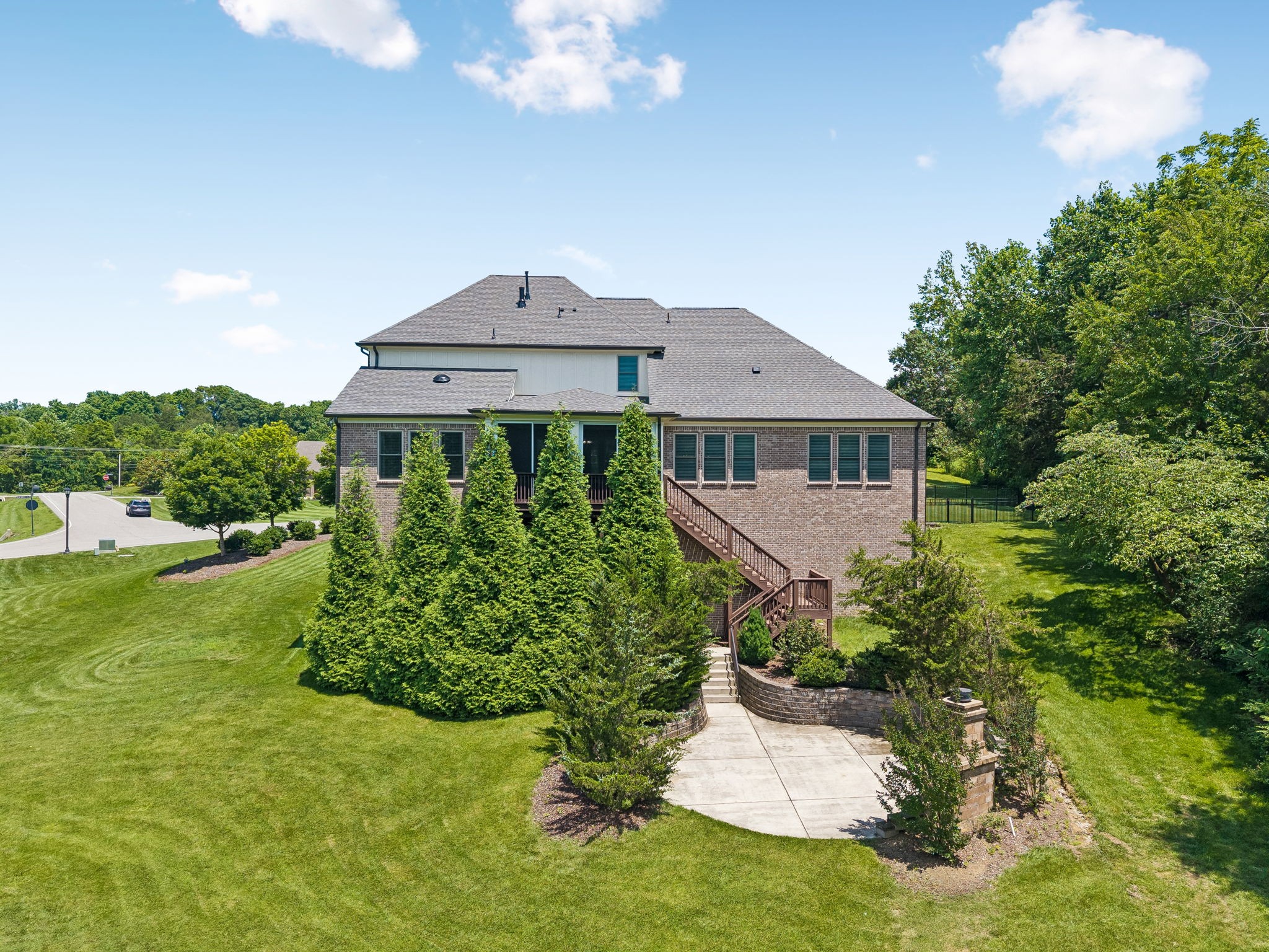 6010 Blackwell Ln