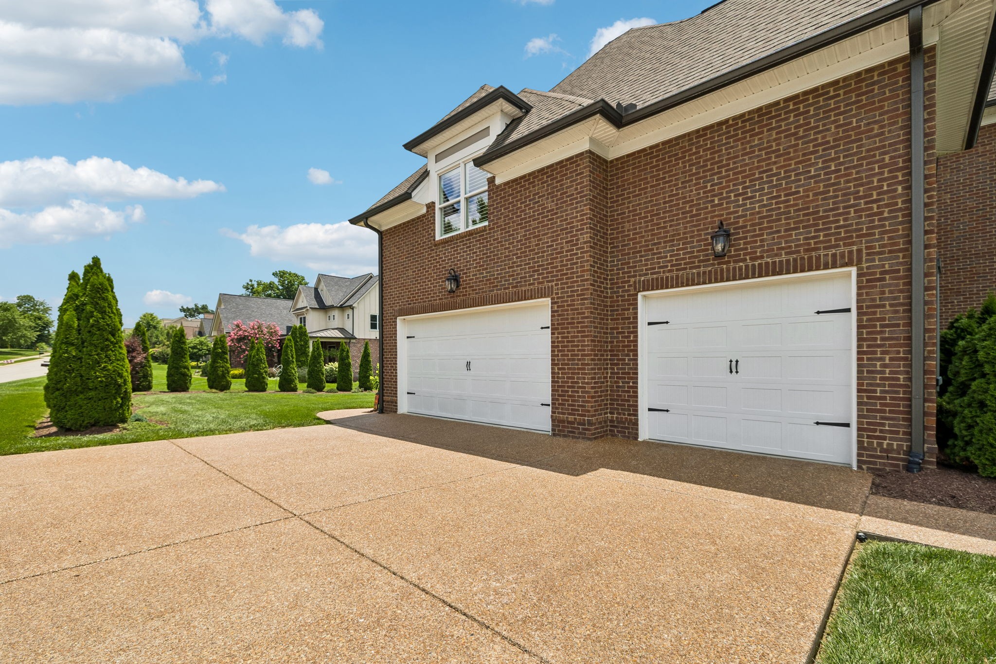 4101 Banner Square Ln