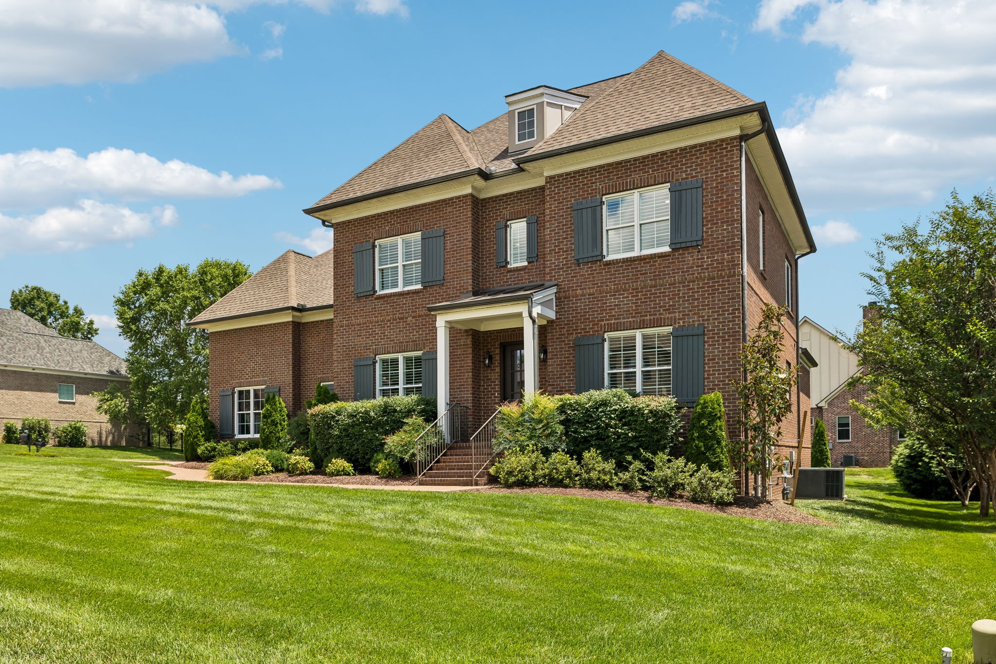 4101 Banner Square Ln