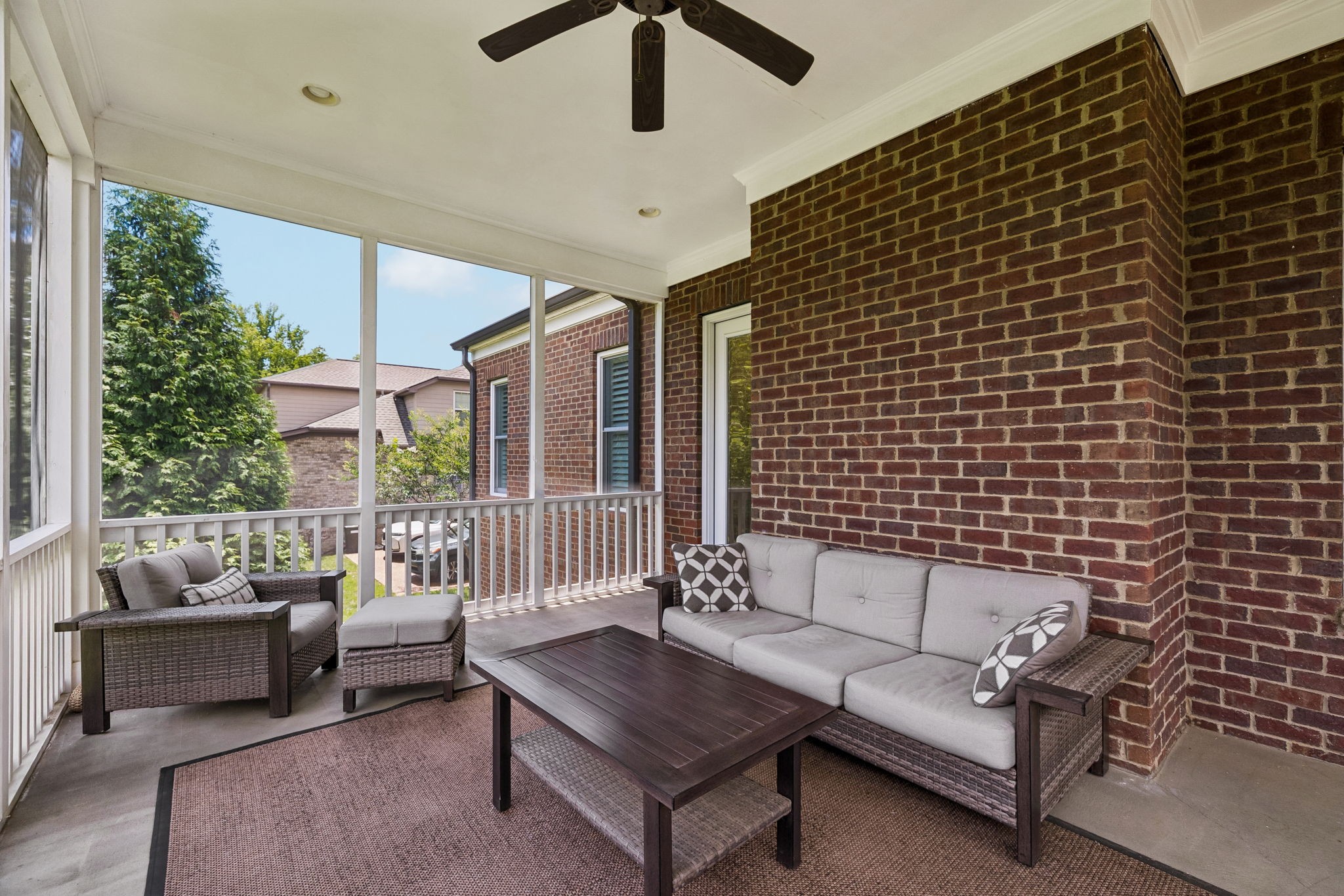 4101 Banner Square Ln