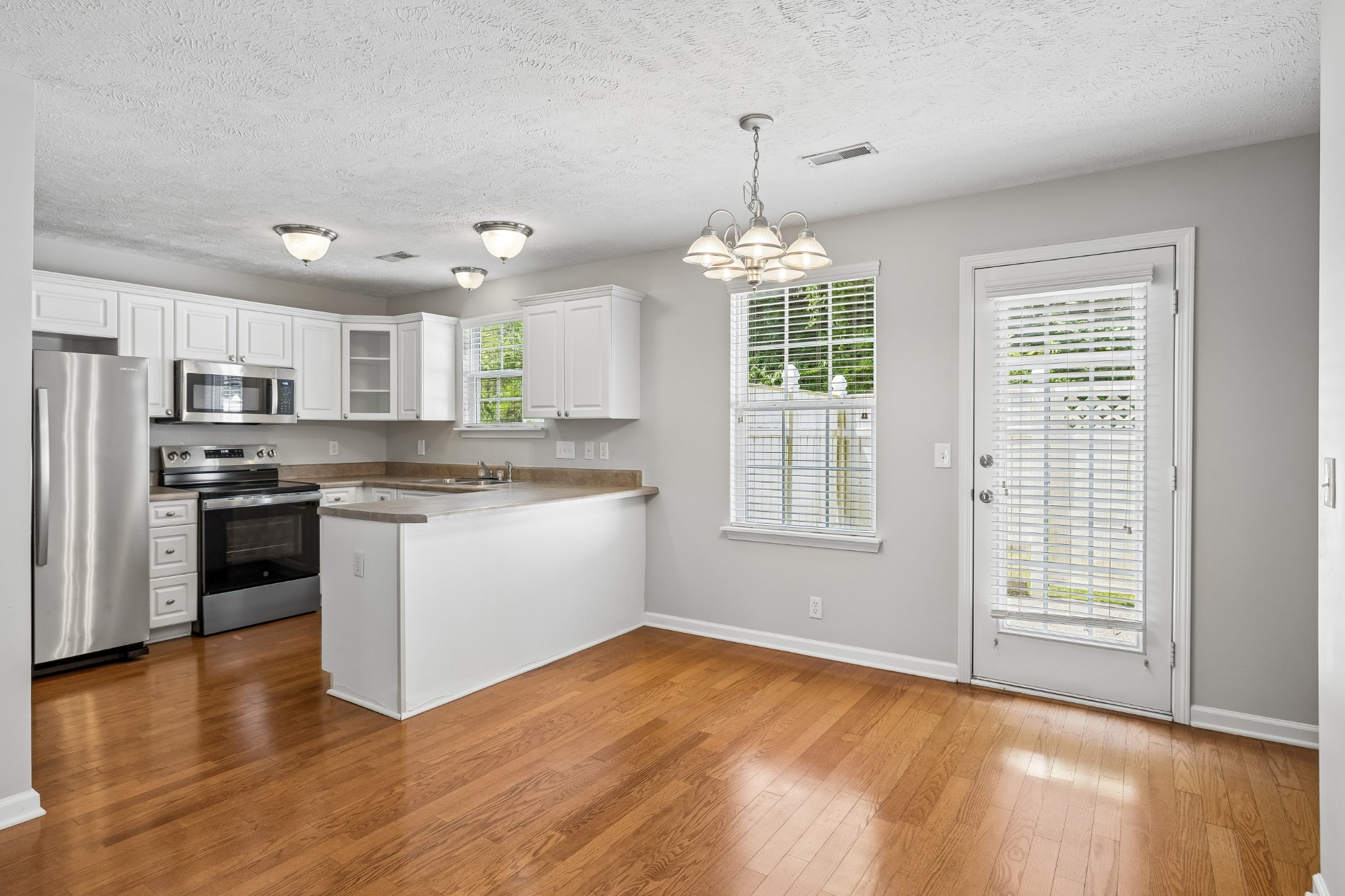 2120 Lebanon Pike Unit: 85