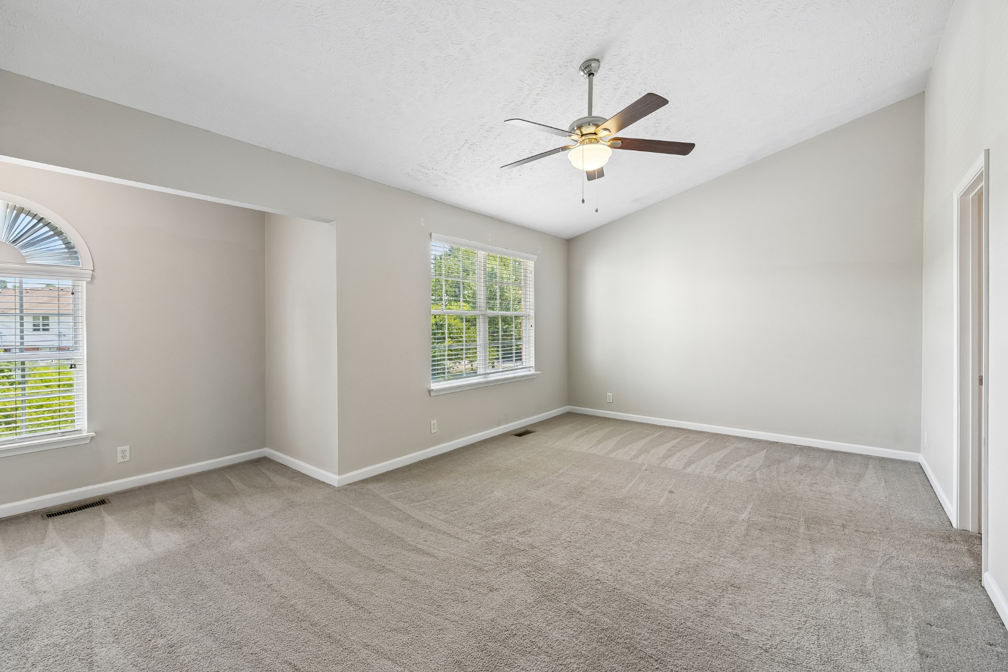 2120 Lebanon Pike Unit: 85