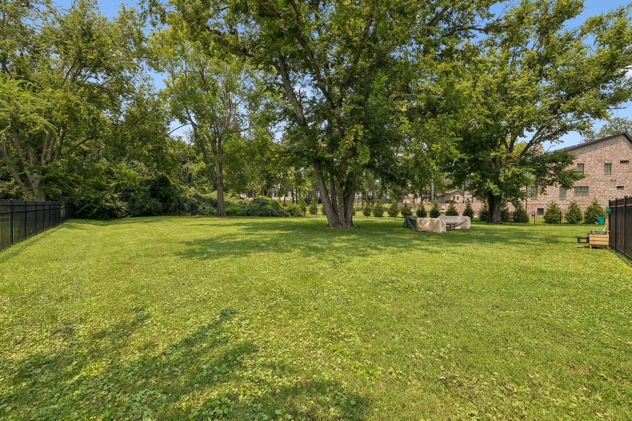 1507 Puryear Pl