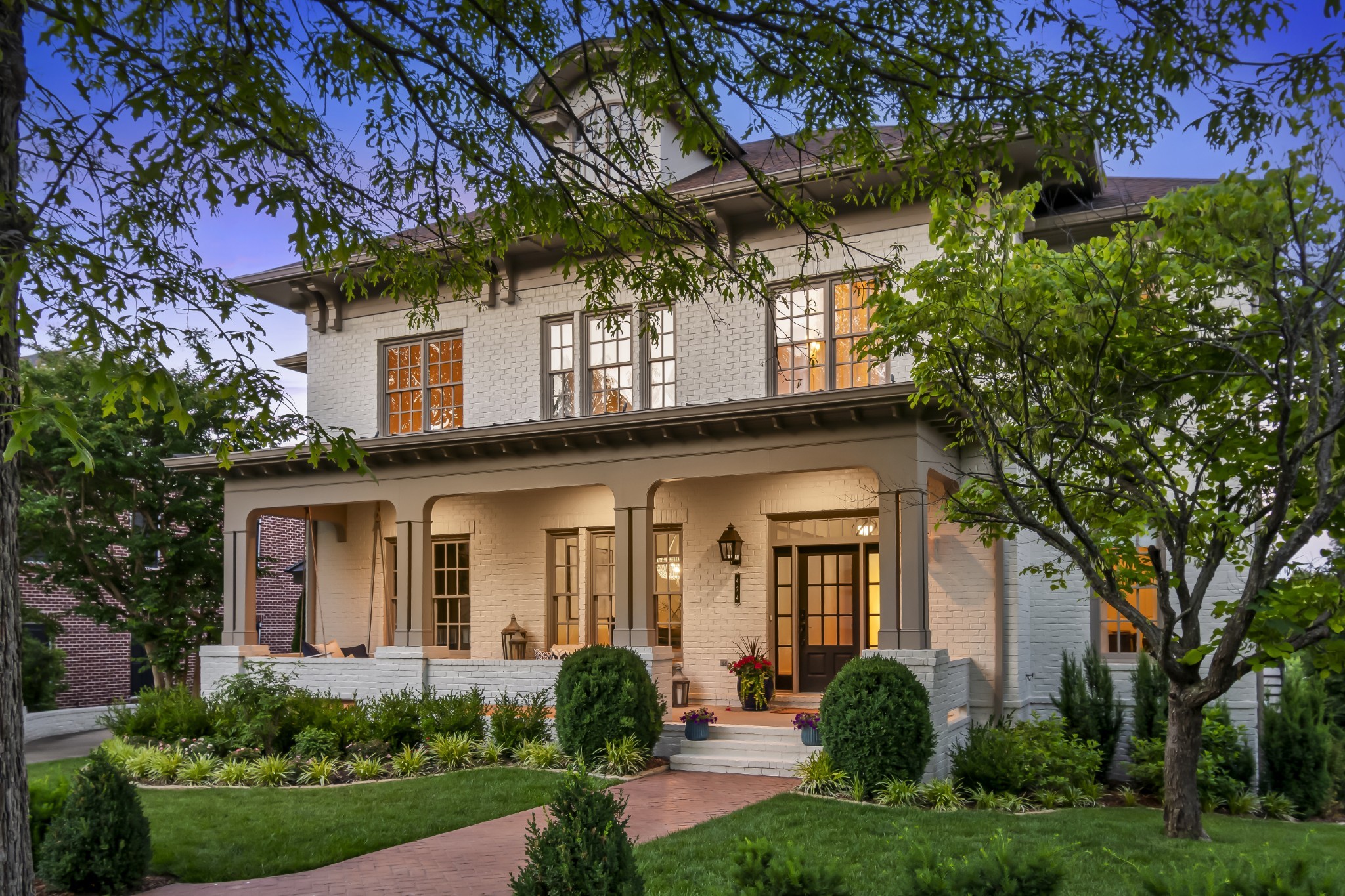 424 Wild Elm St