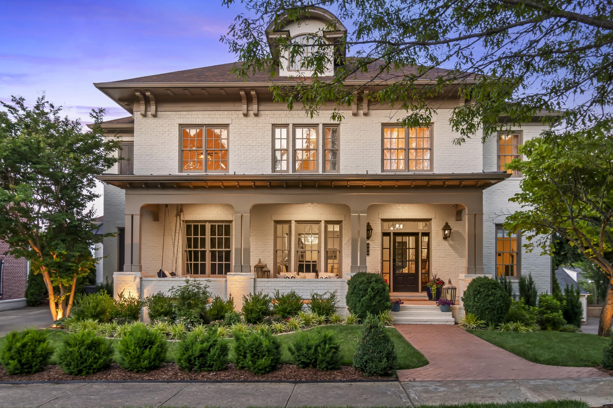 424 Wild Elm St