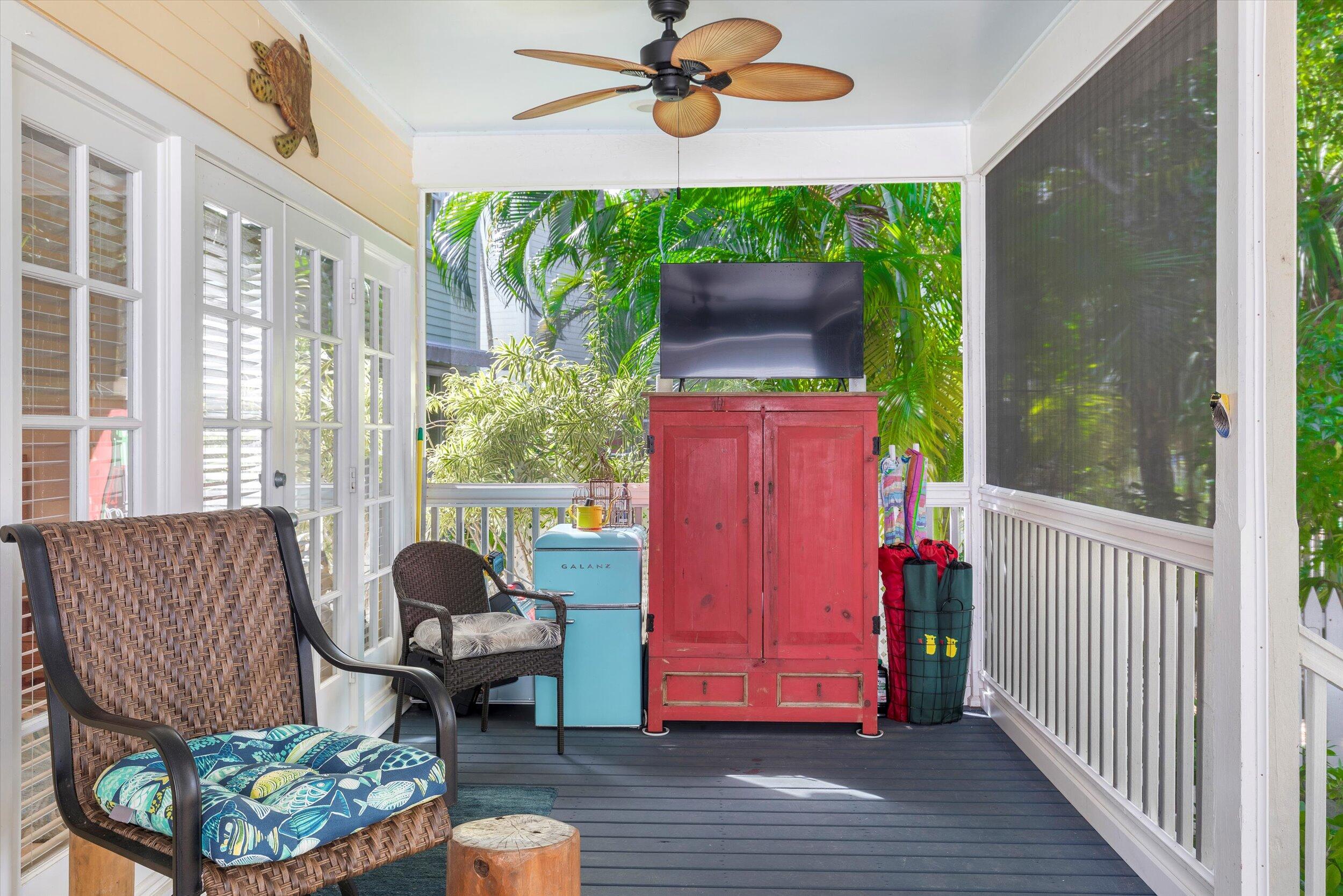 26 Spoonbill Way