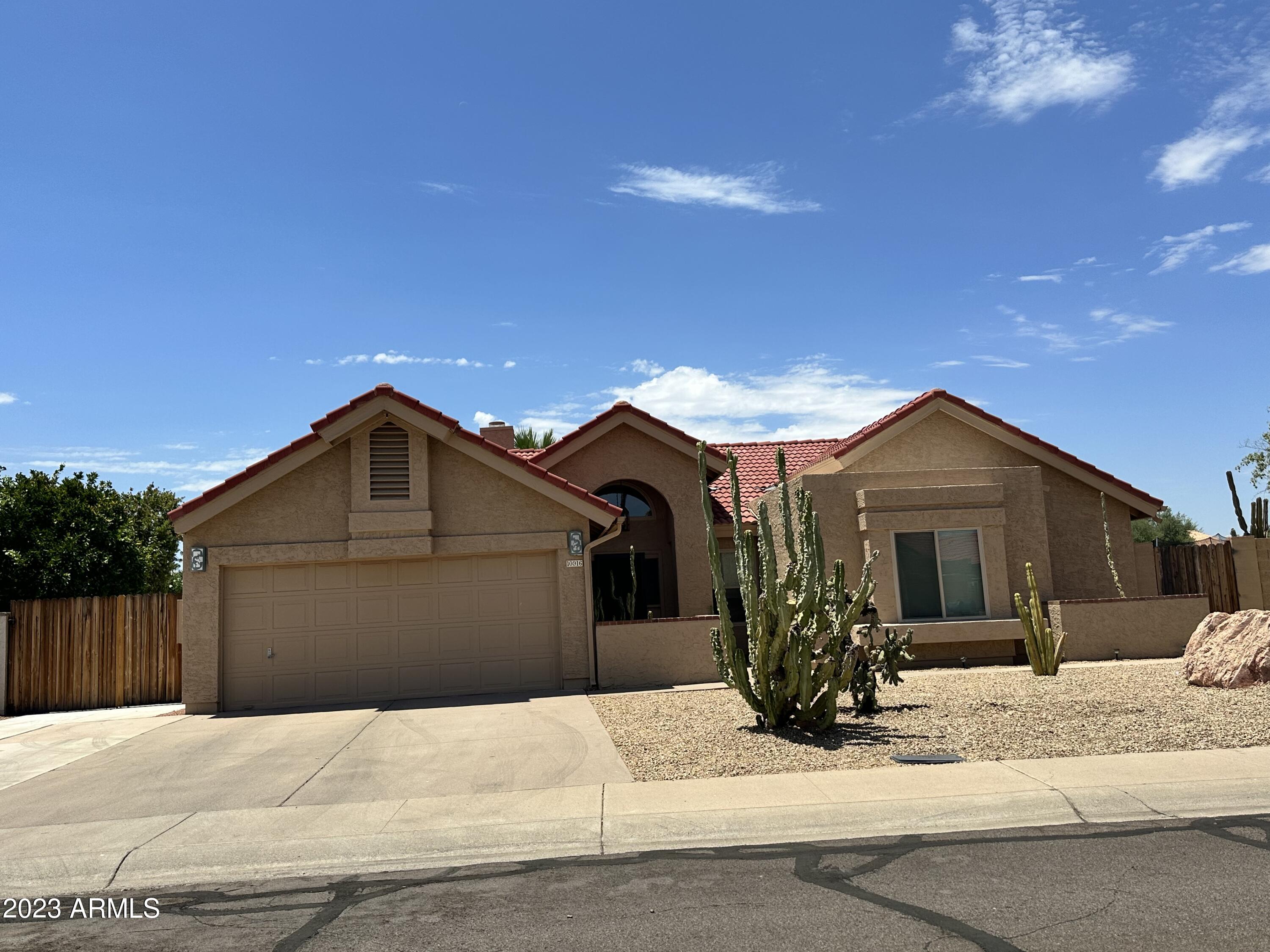 10916 N 111TH Street