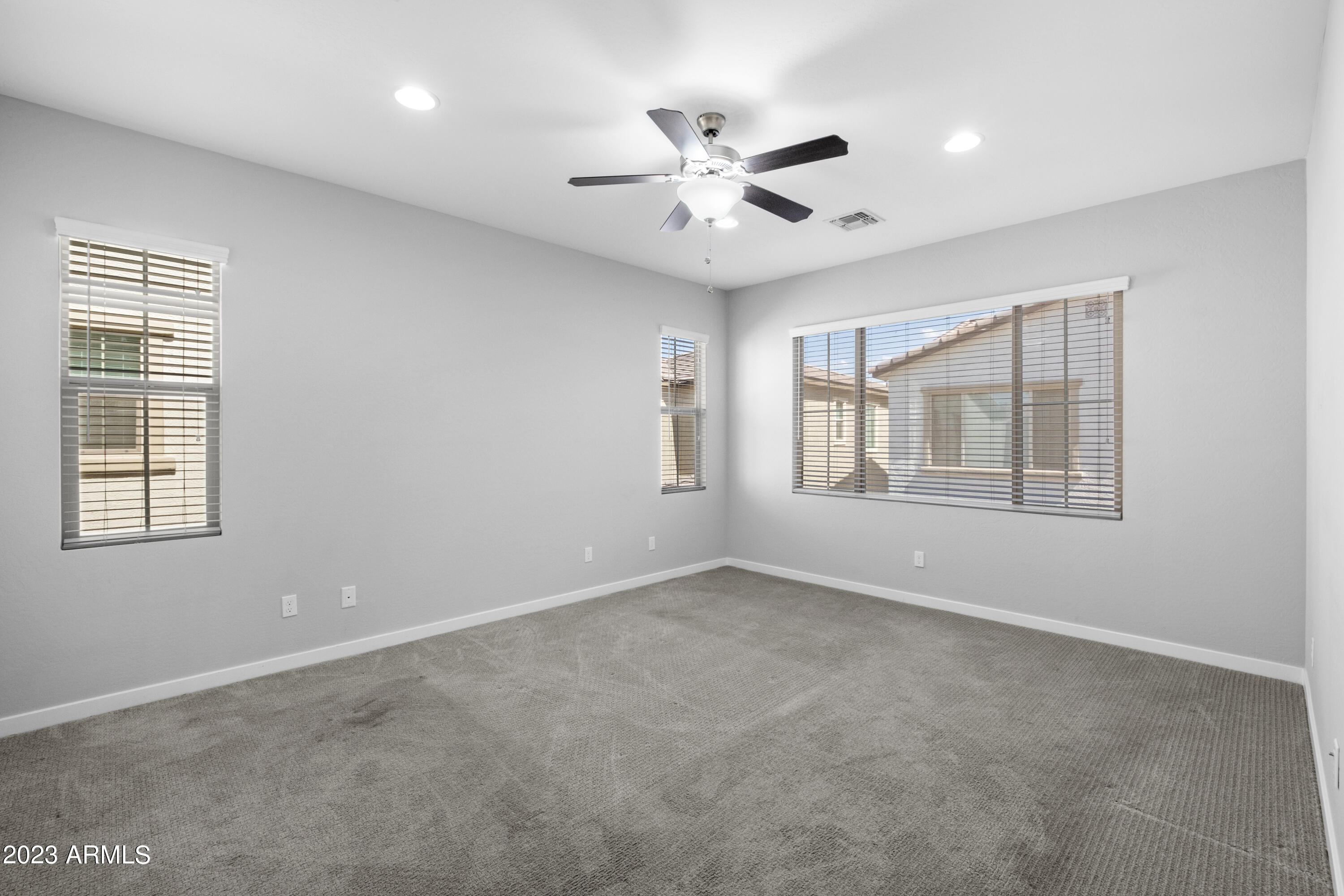 4717 E BARBARITA Avenue