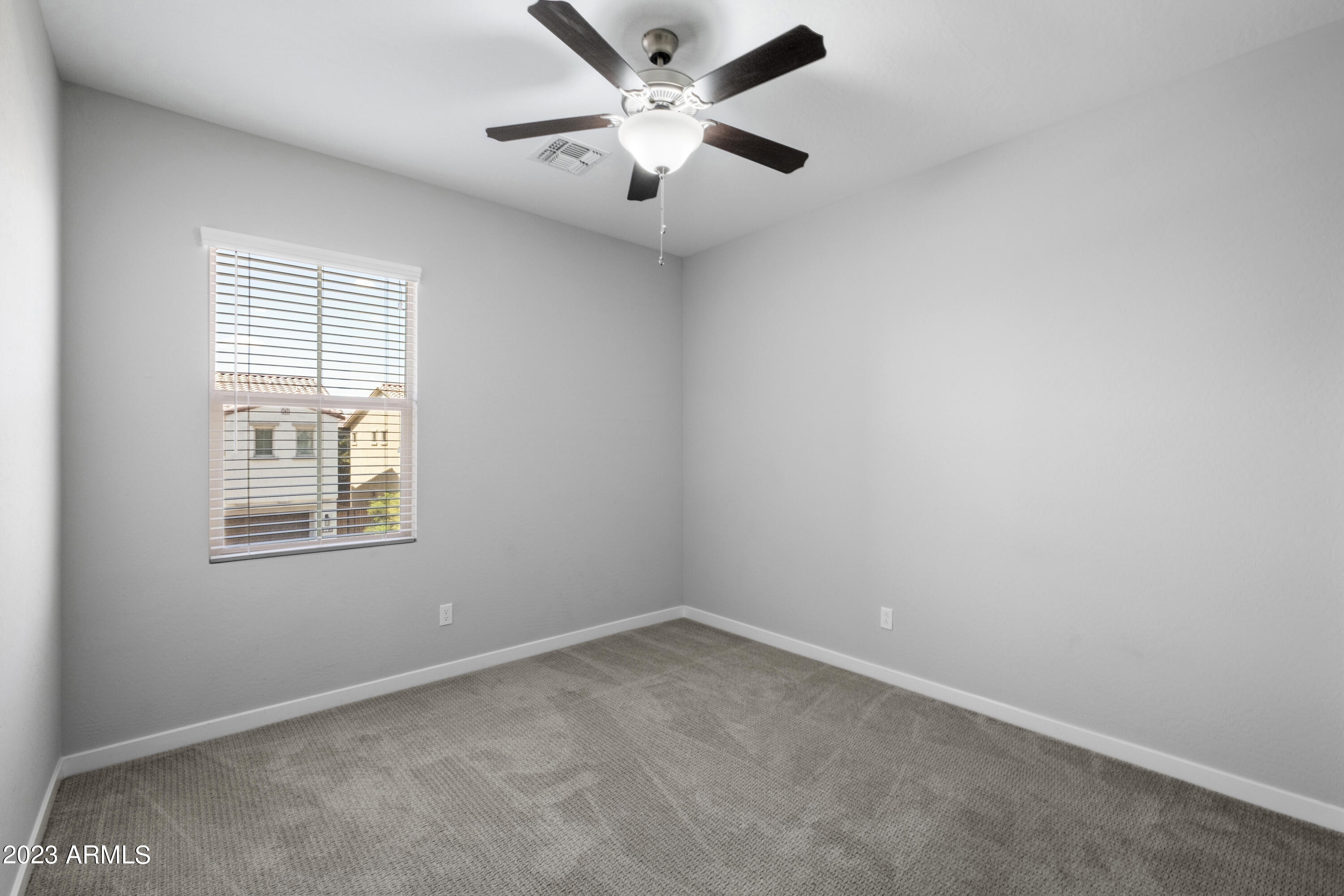 4717 E BARBARITA Avenue