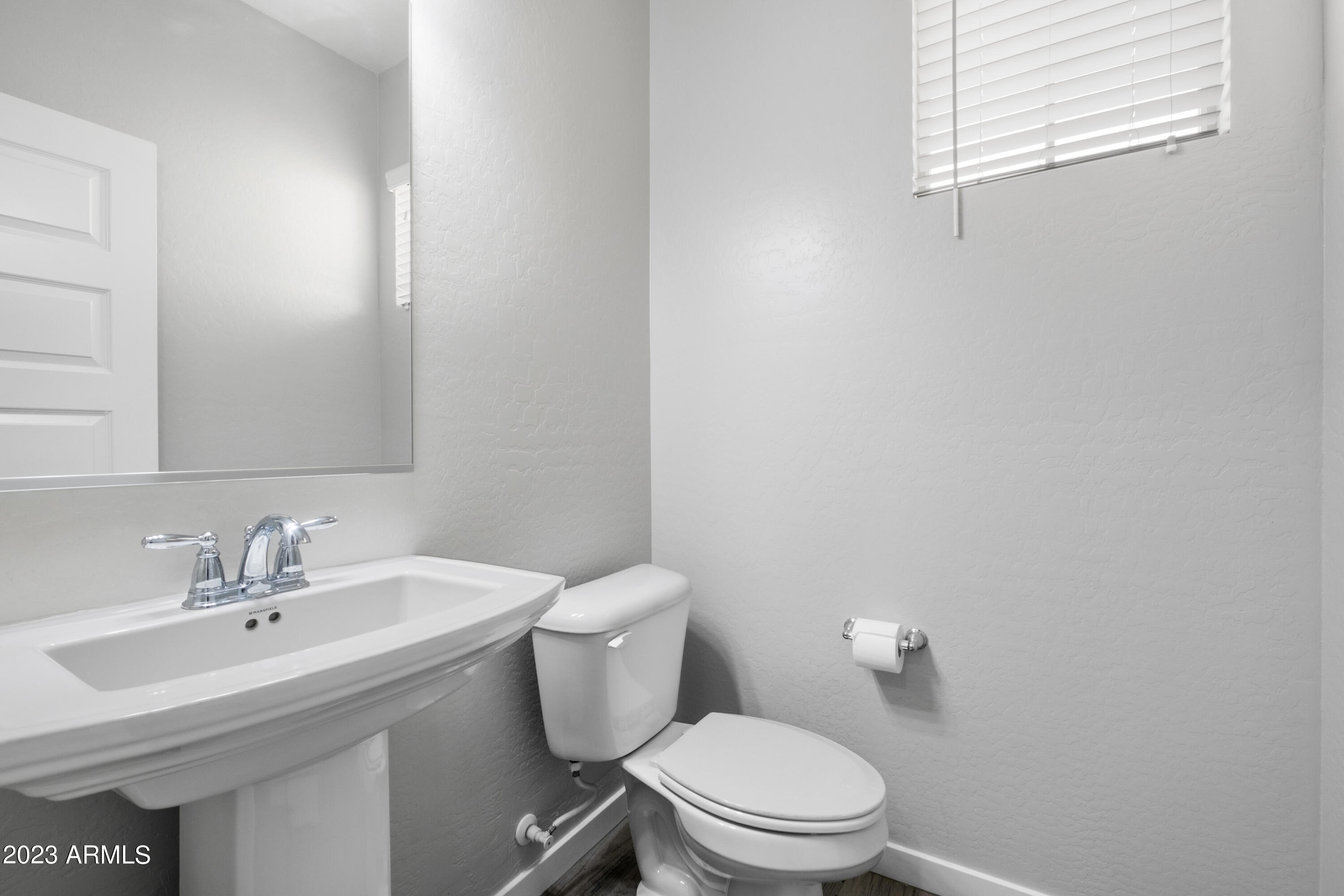 4717 E BARBARITA Avenue