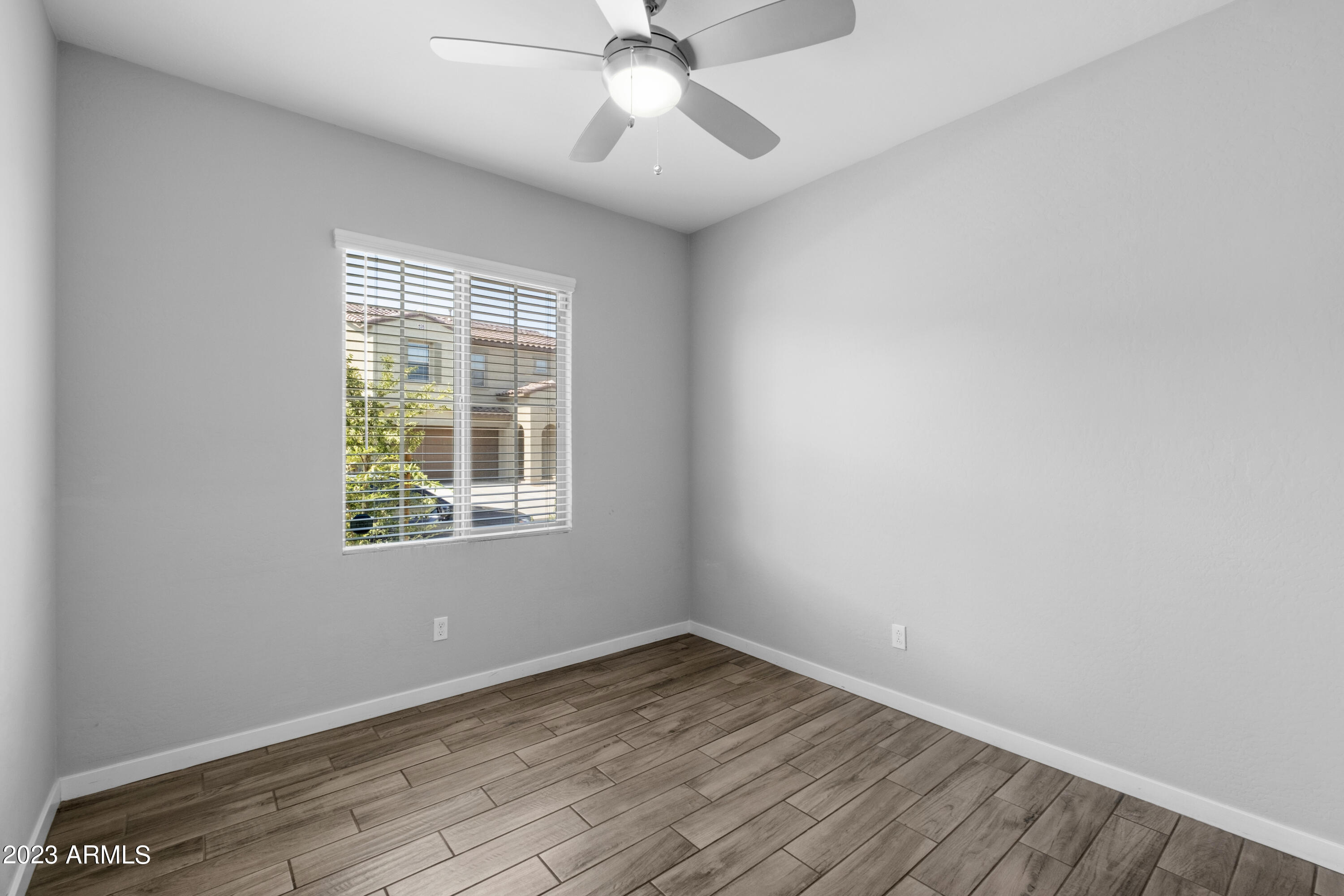 4717 E BARBARITA Avenue